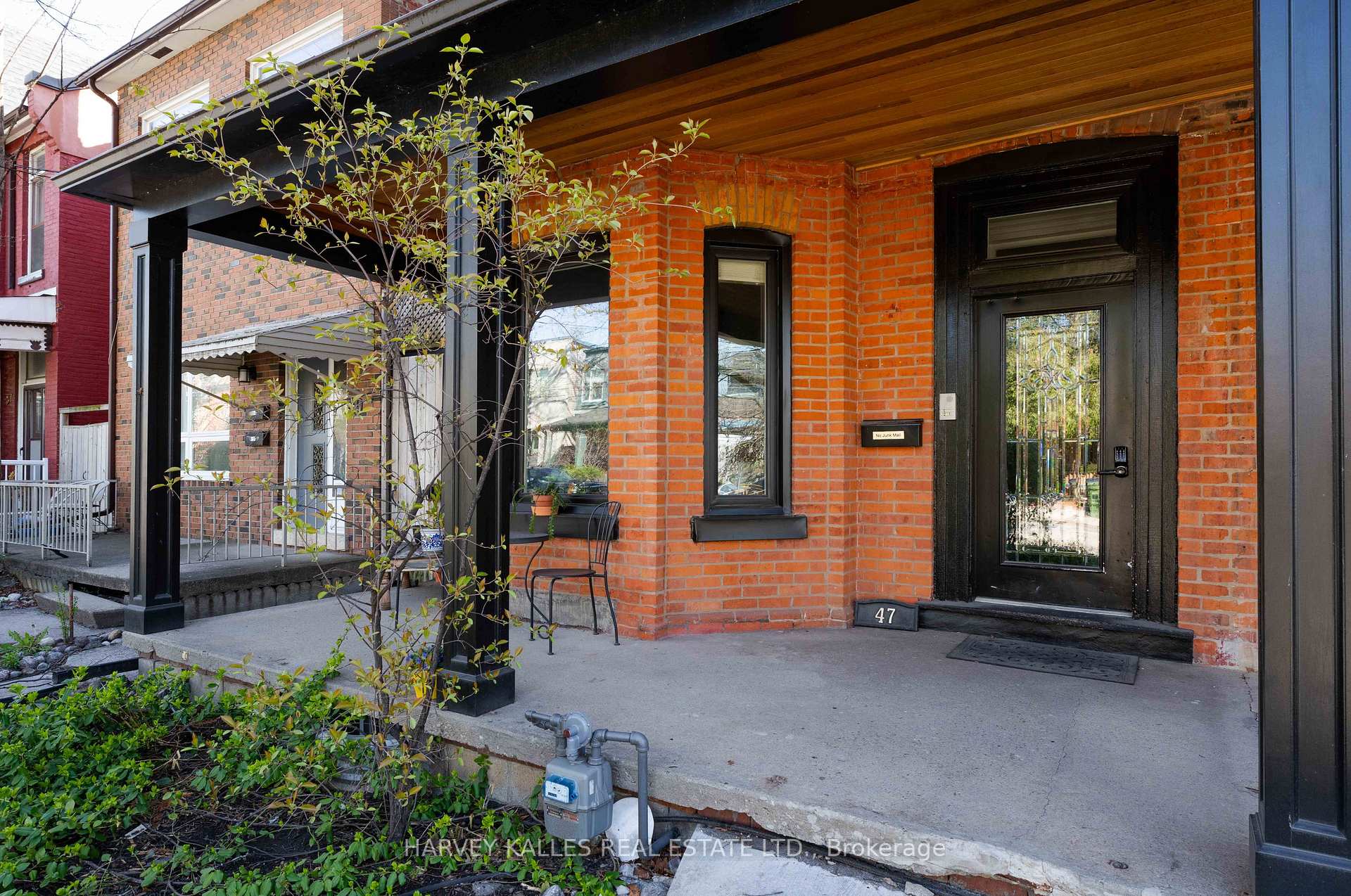 Photo 2 of Unit 3, 47 Northcote Avenue, Toronto, Little Portugal — HOMEH