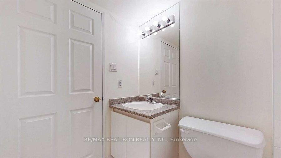 Photo 11 of Unit 2610, 736 Bay Street, Toronto, Bay Street Corridor — HOMEH