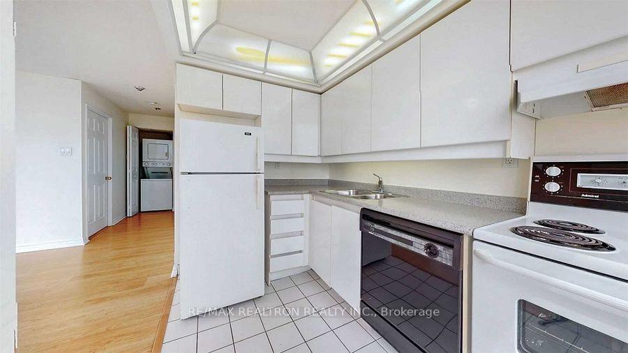 Photo 12 of Unit 2610, 736 Bay Street, Toronto, Bay Street Corridor — HOMEH