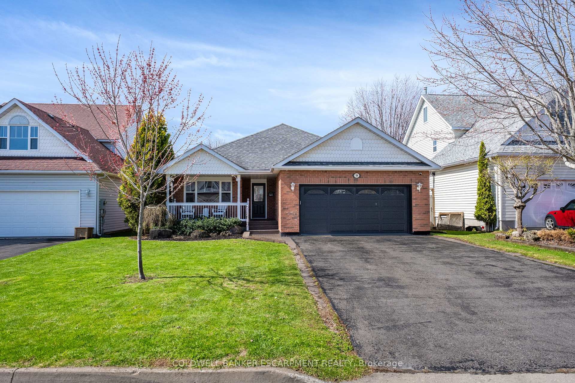 Photo 2 of 58 Dairy Drive, Halton Hills, Acton — HOMEH