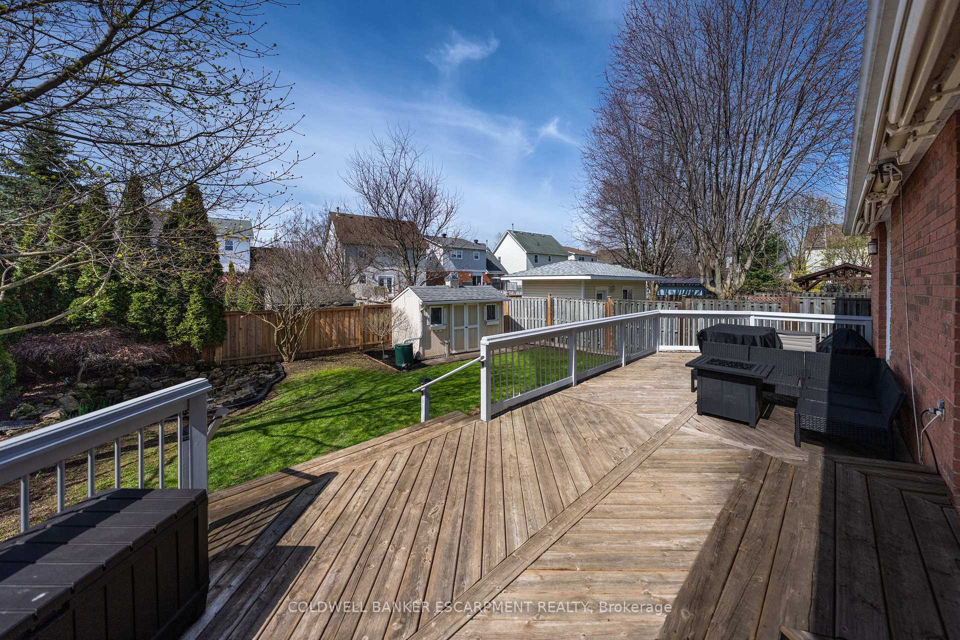 Photo 41 of 58 Dairy Drive, Halton Hills, Acton — HOMEH