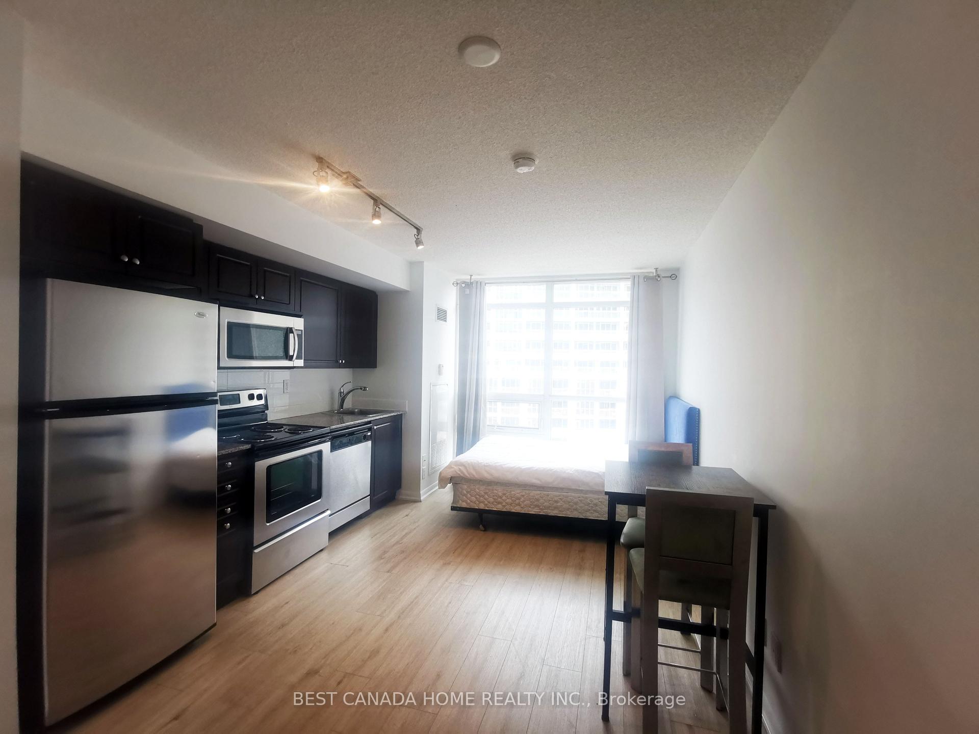 Photo 2 of Unit 675, 209 Fort York Boulevard, Toronto, Niagara — HOMEH