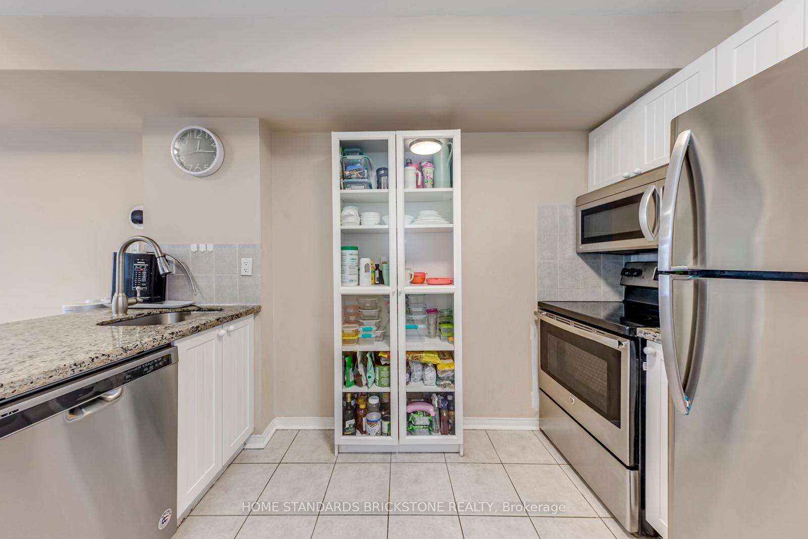 Photo 3 of Unit 291, 306 John Street, Markham, Aileen-Willowbrook — HOMEH