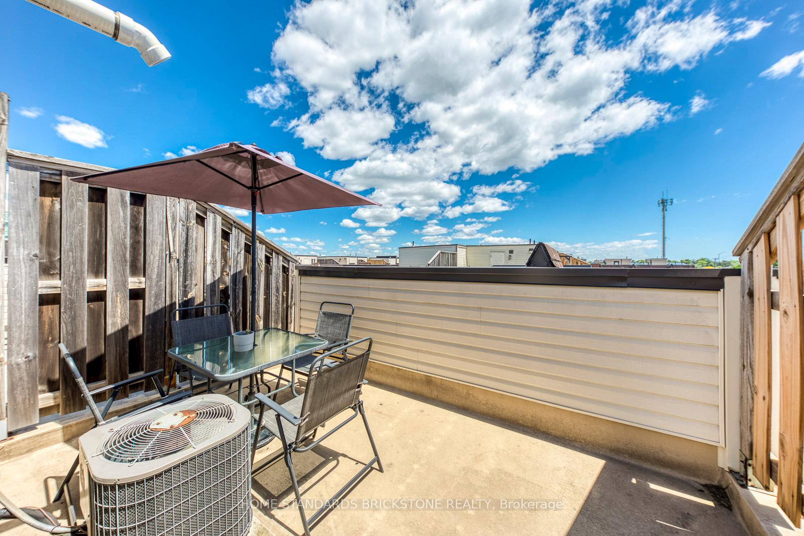Photo 18 of Unit 291, 306 John Street, Markham, Aileen-Willowbrook — HOMEH