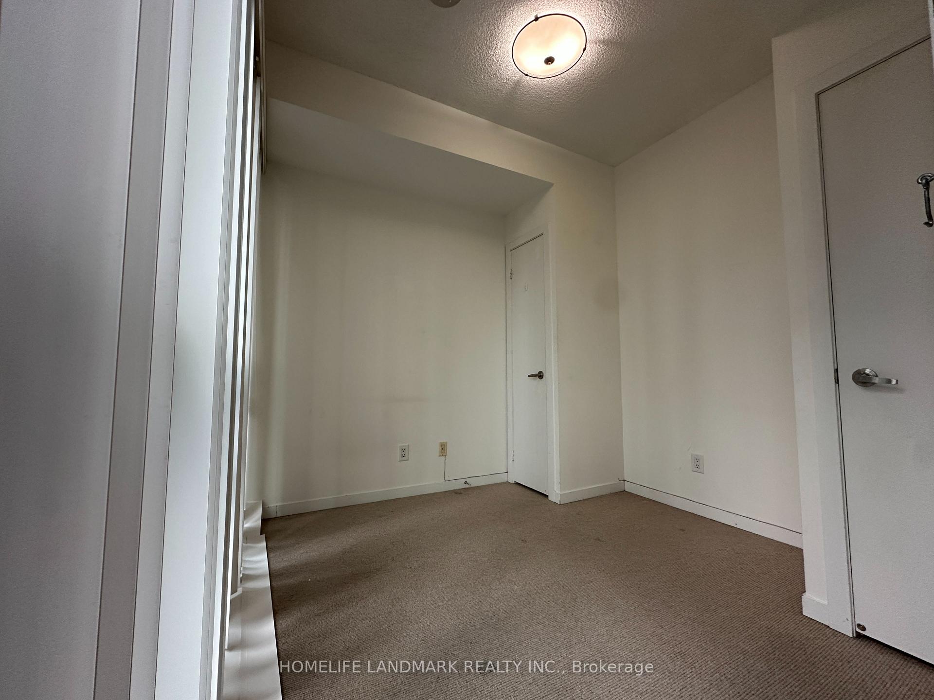 Photo 5 of Unit 2701, 65 Bremner Boulevard, Toronto, Waterfront Communities — HOMEH