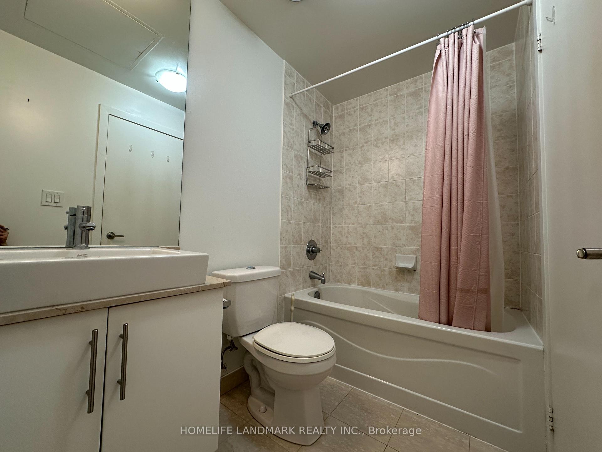 Photo 8 of Unit 2701, 65 Bremner Boulevard, Toronto, Waterfront Communities — HOMEH