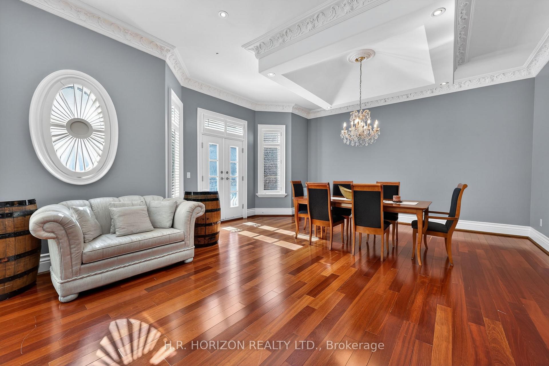 Photo 11 of 13045 Jane Street, King, King City — HOMEH
