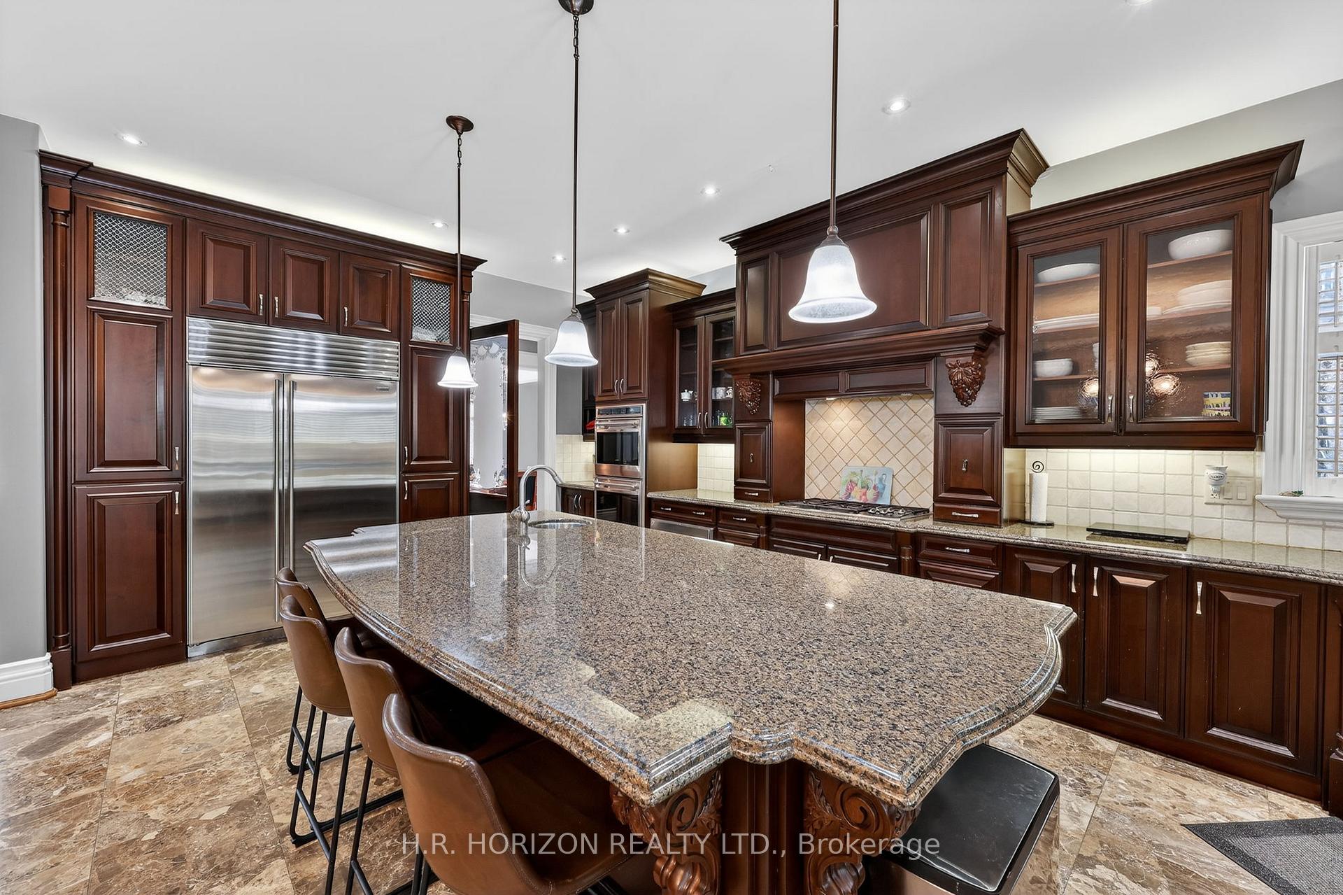 Photo 15 of 13045 Jane Street, King, King City — HOMEH