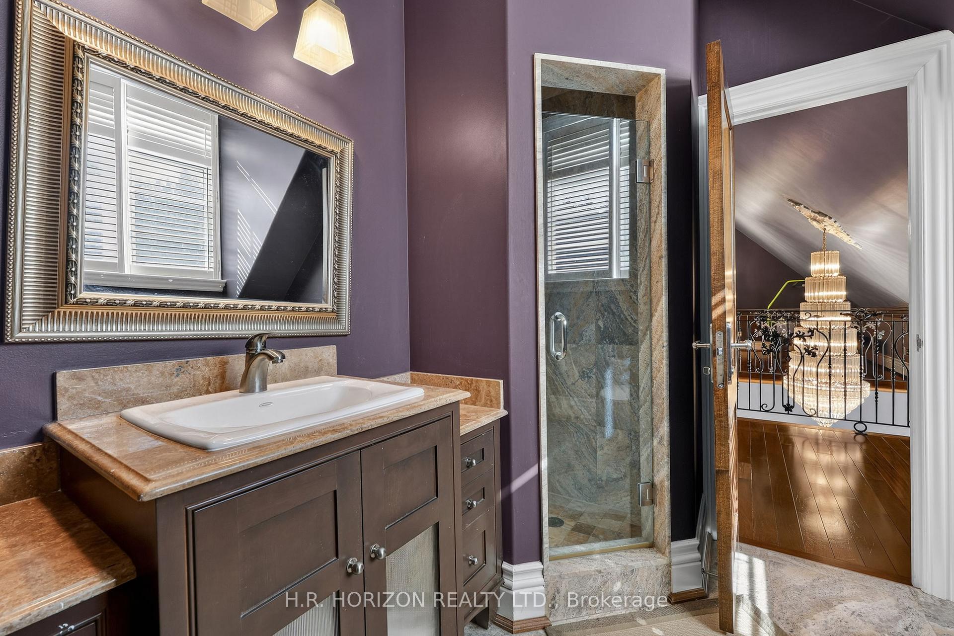 Photo 40 of 13045 Jane Street, King, King City — HOMEH