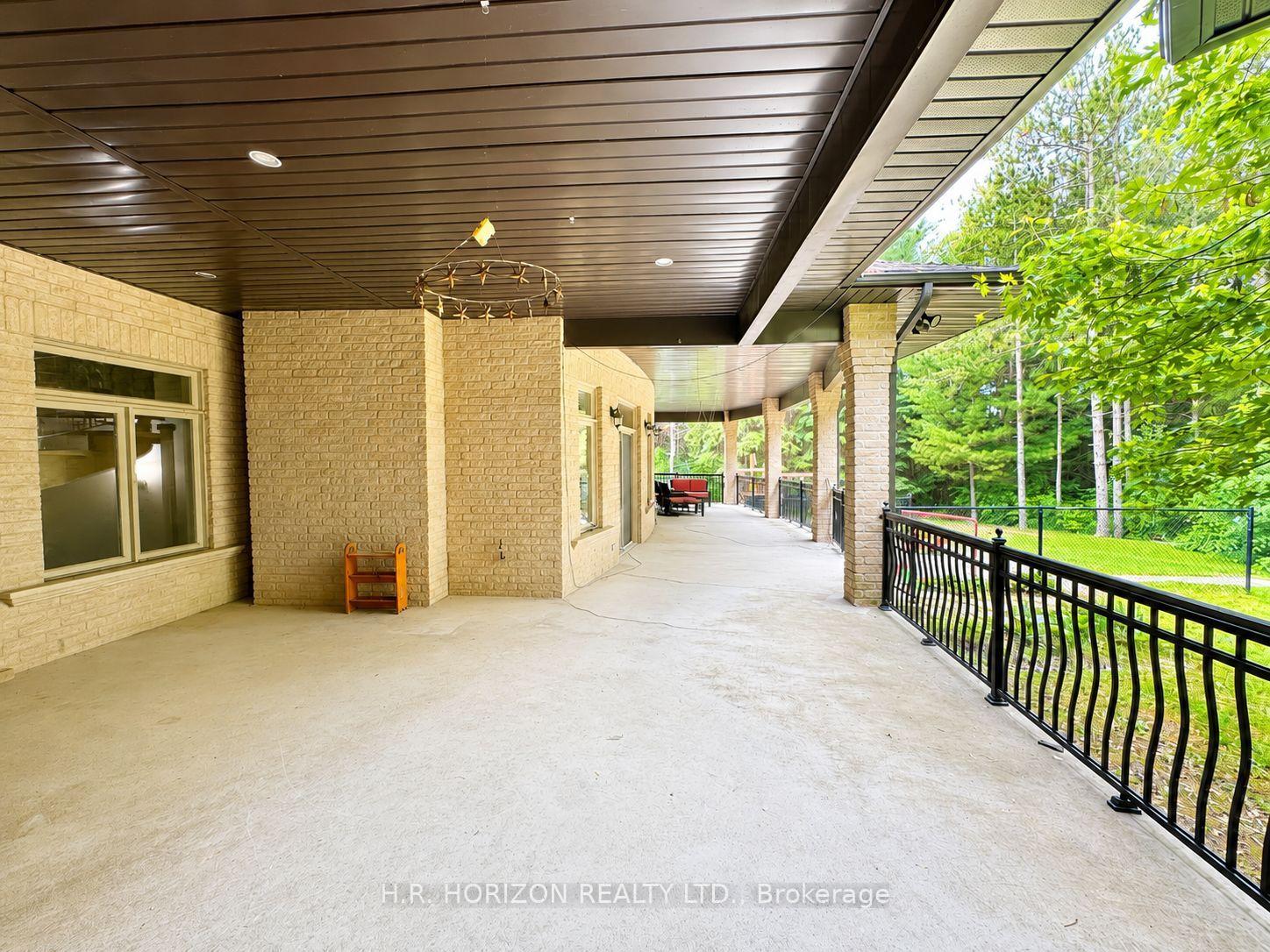 Photo 42 of 13045 Jane Street, King, King City — HOMEH