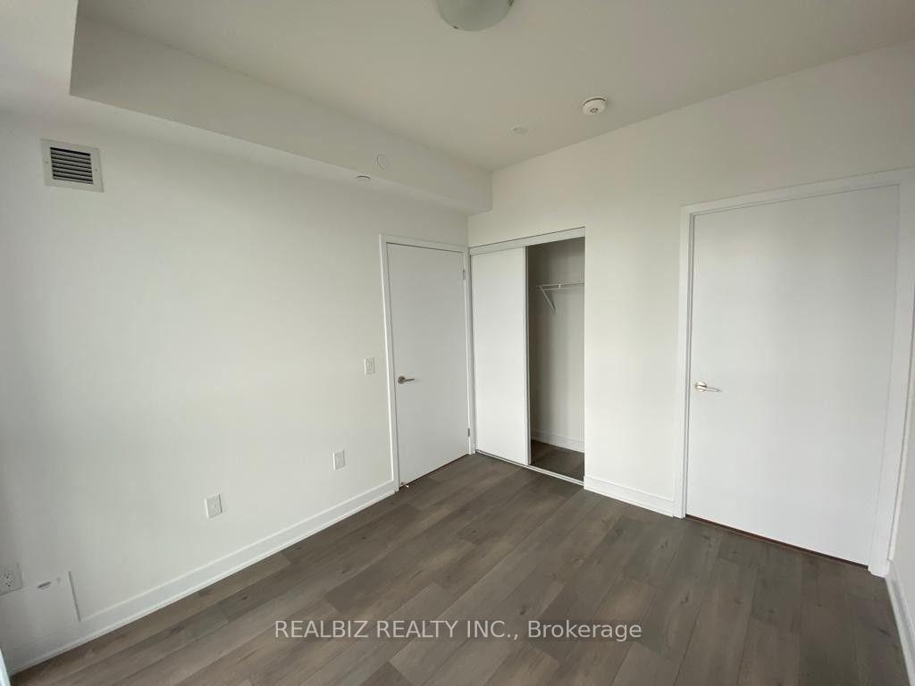 Photo 16 of Unit 618, 10 Honeycrisp Crescent, Vaughan, Vaughan Corporate Centre — HOMEH