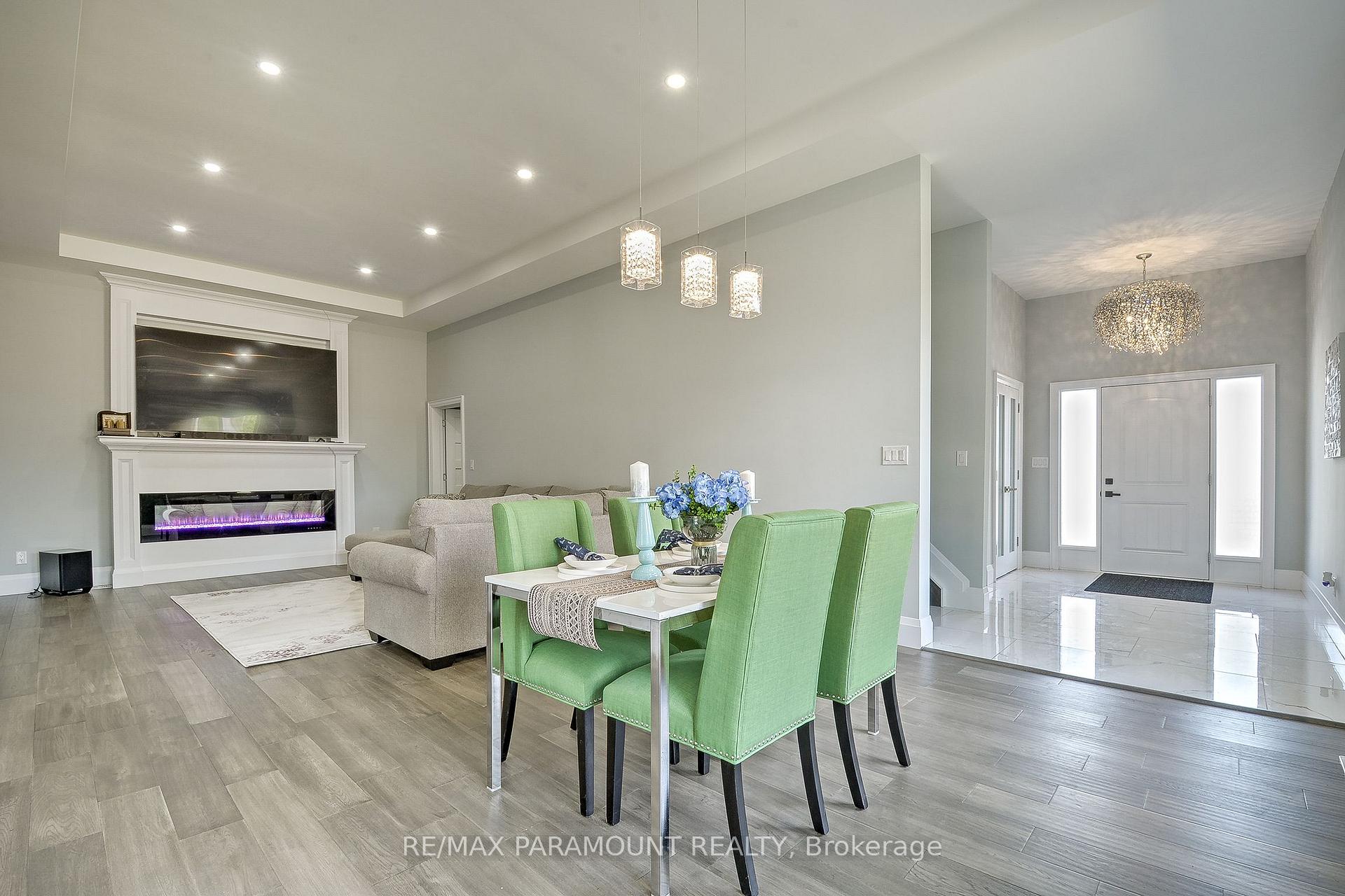Photo 7 of 1780 Pierre Avenue, Windsor, South Walkerville — HOMEH