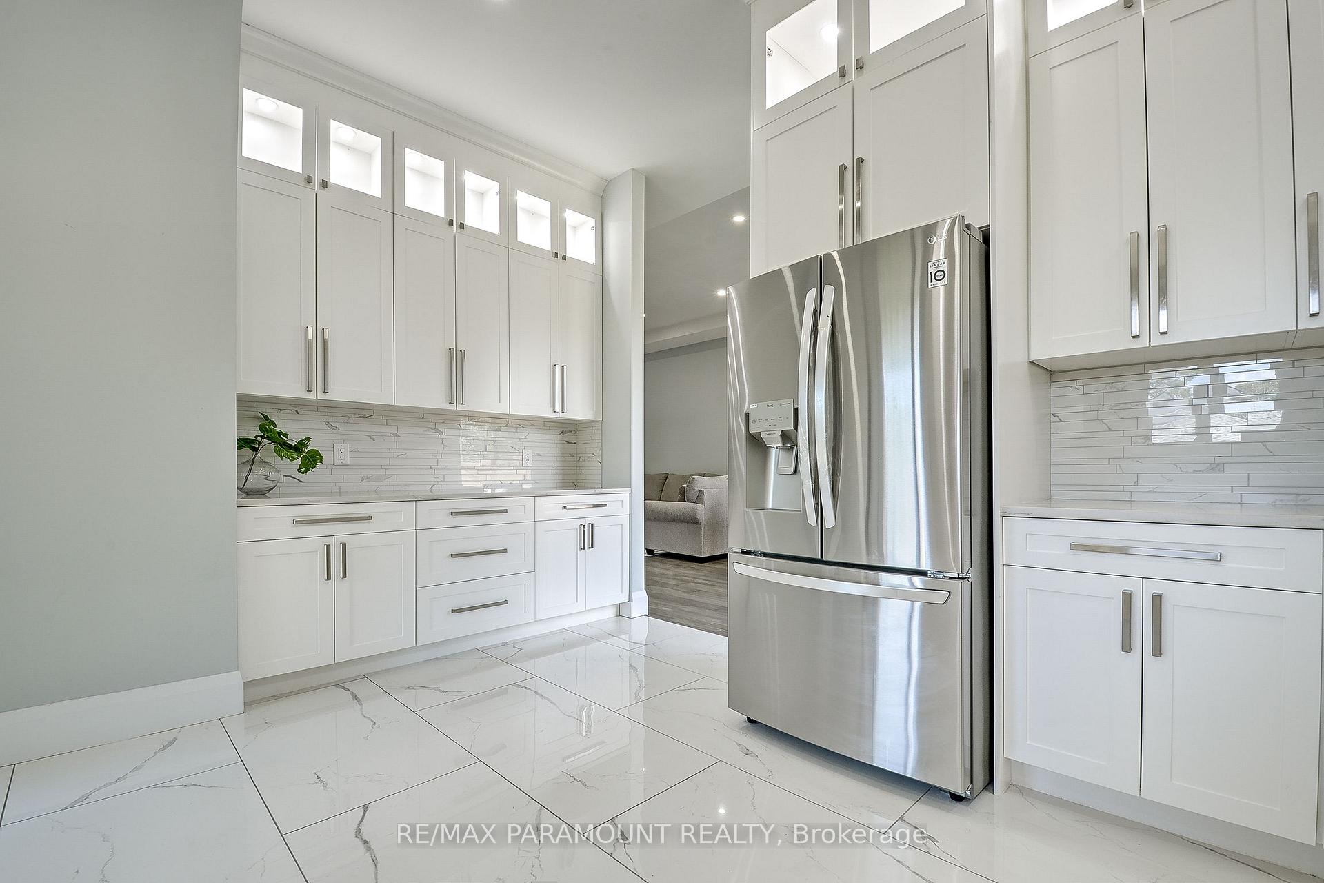 Photo 14 of 1780 Pierre Avenue, Windsor, South Walkerville — HOMEH