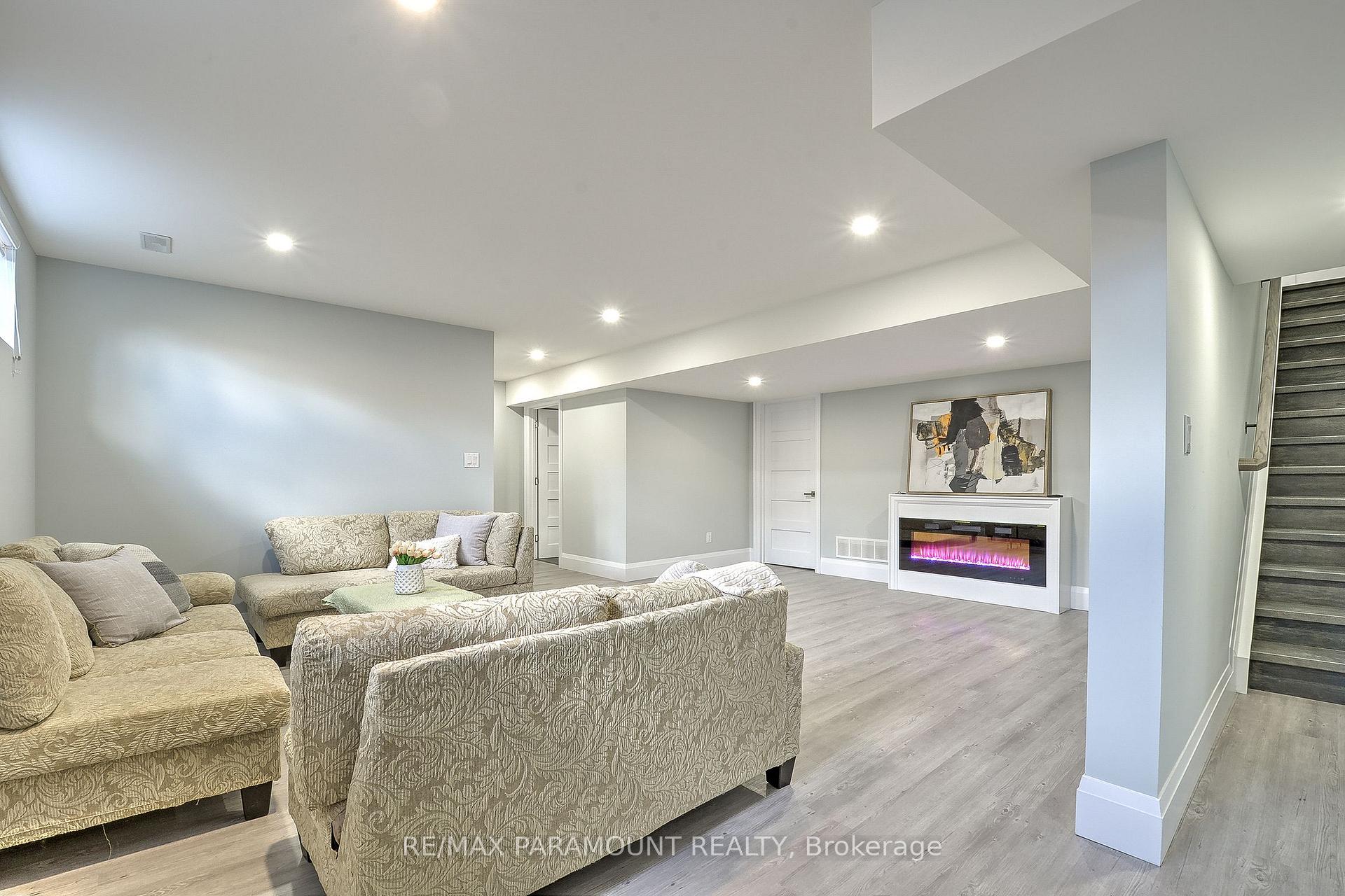 Photo 24 of 1780 Pierre Avenue, Windsor, South Walkerville — HOMEH