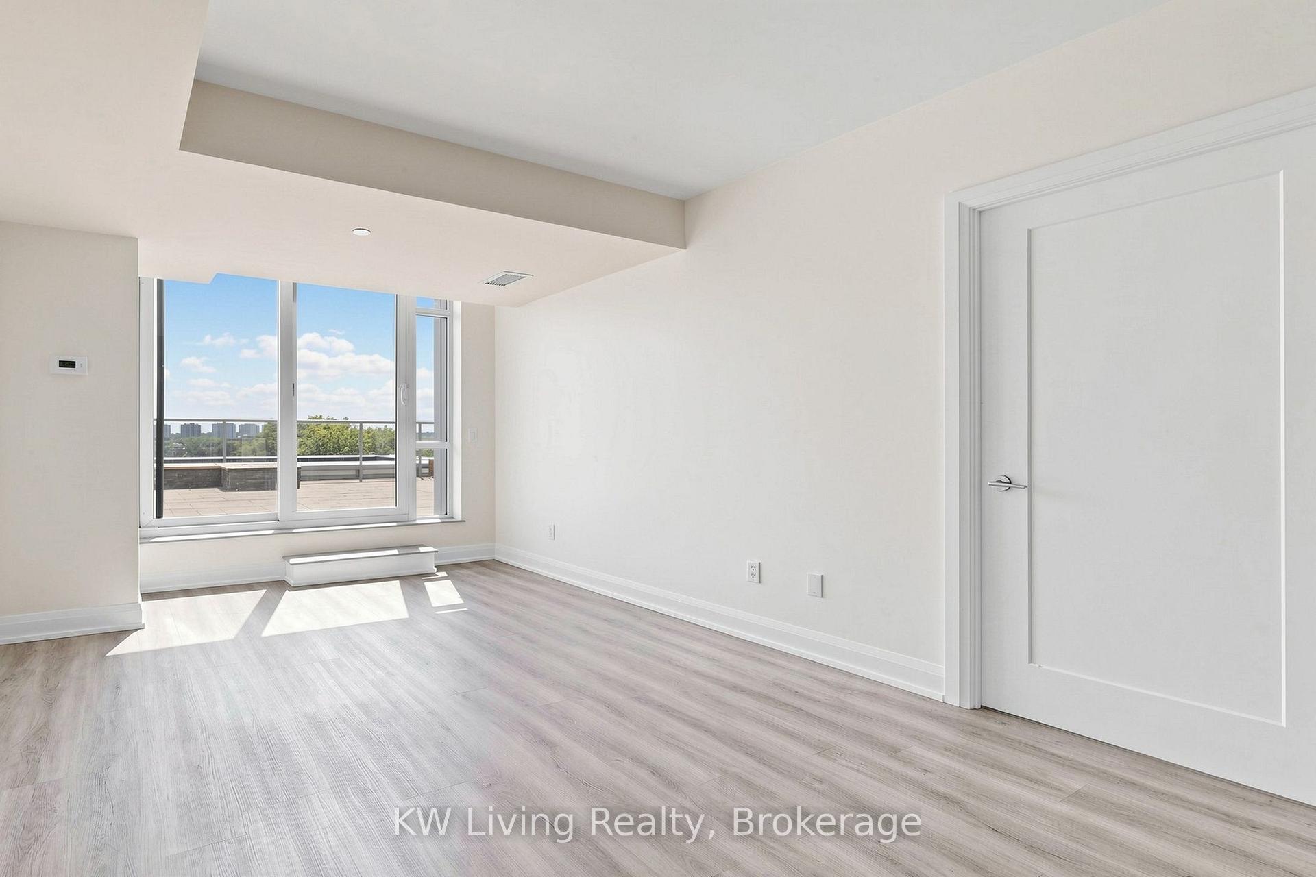 Photo 2 of Unit 312, 18 Graydon Hall Drive, North York, Parkwoods-Donalda — HOMEH