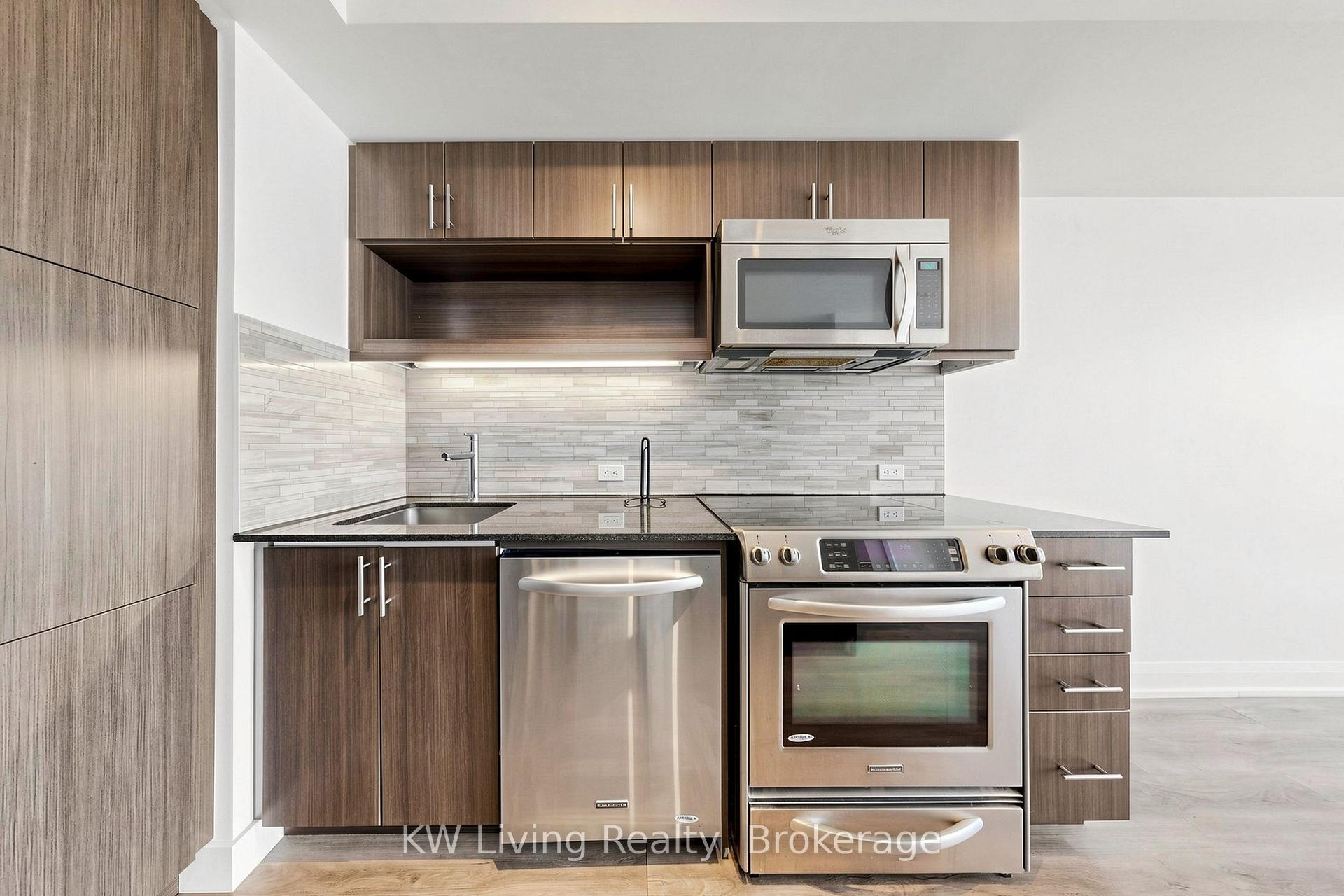 Photo 20 of Unit 312, 18 Graydon Hall Drive, North York, Parkwoods-Donalda — HOMEH