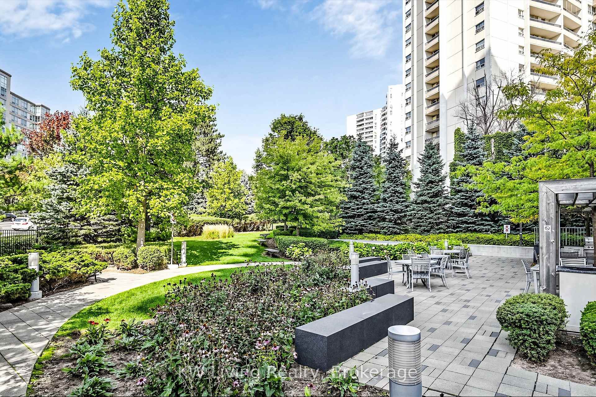 Photo 18 of Unit 312, 18 Graydon Hall Drive, North York, Parkwoods-Donalda — HOMEH