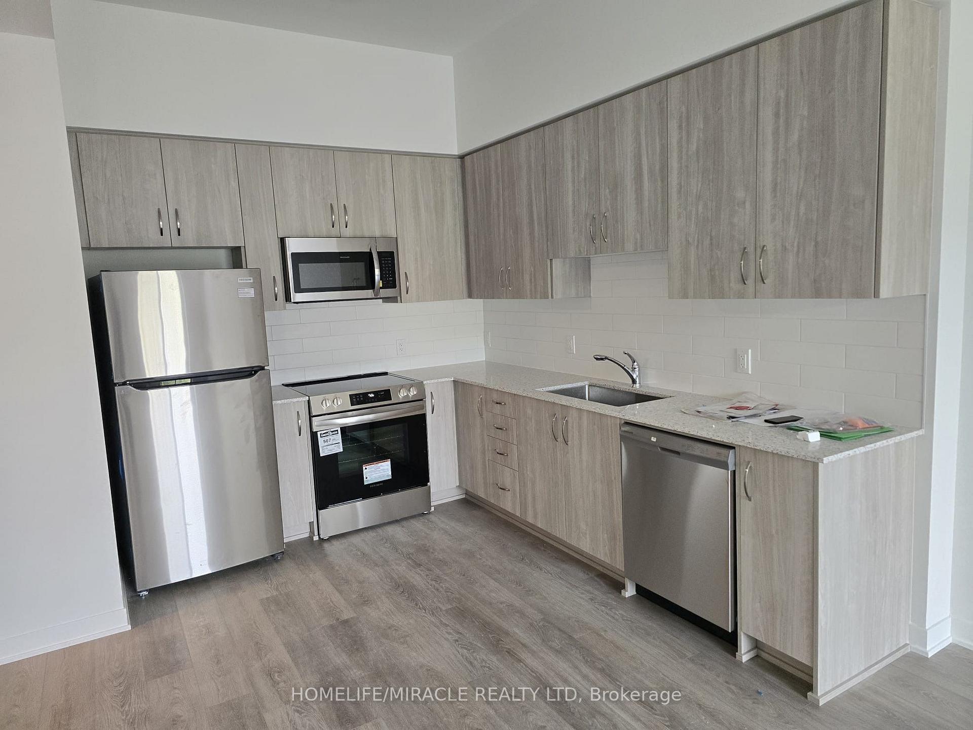 Photo 7 of Unit 113, 385 Arctic Red Drive, Oshawa, Windfields — HOMEH