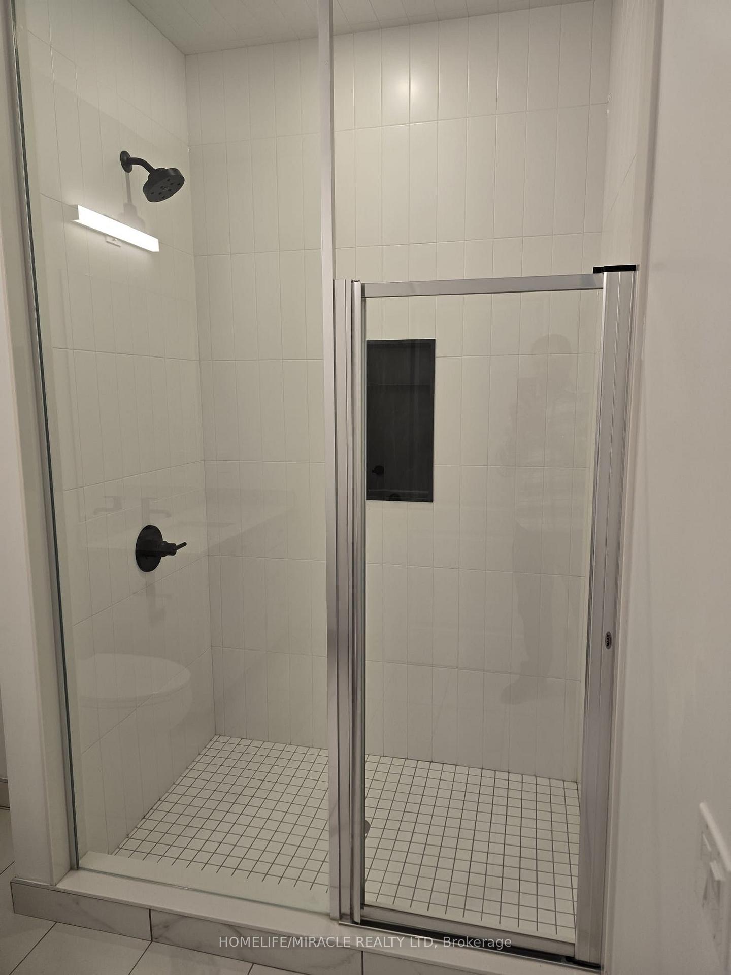 Photo 17 of Unit 113, 385 Arctic Red Drive, Oshawa, Windfields — HOMEH