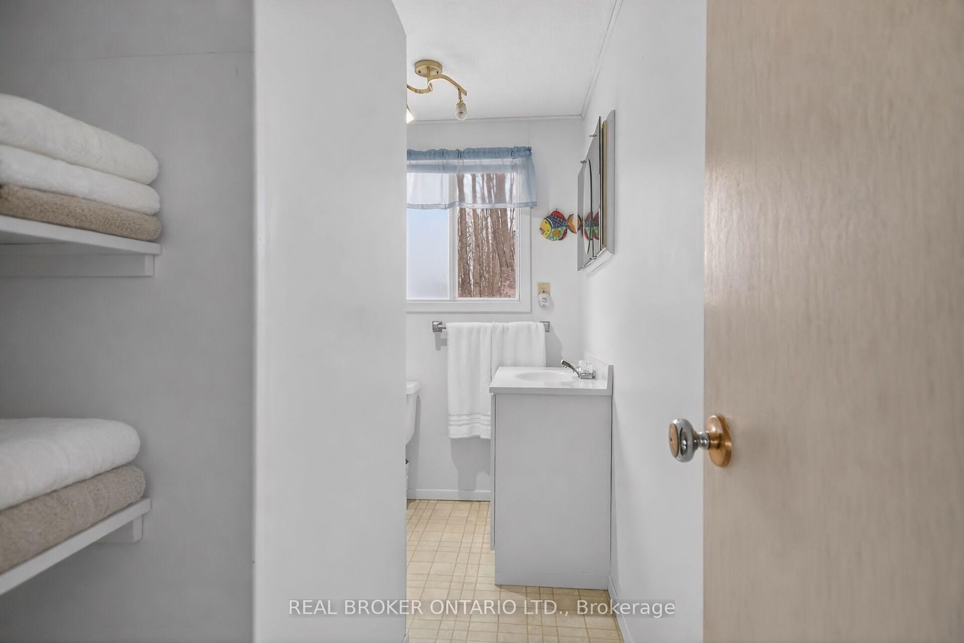 Photo 14 of 59 Fairhaven Lane, Frontenac, Frontenac South — HOMEH