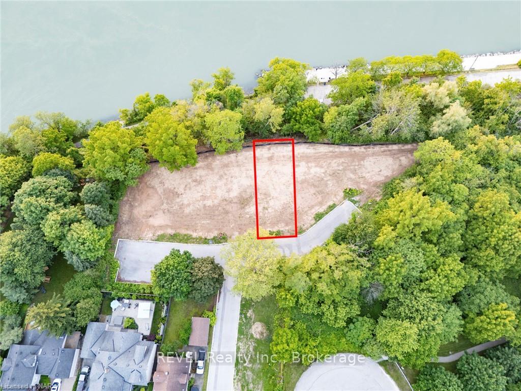 Photo 5 of Unit 5, 23 Michigan Avenue, St. Catharines, Port Dalhousie — HOMEH
