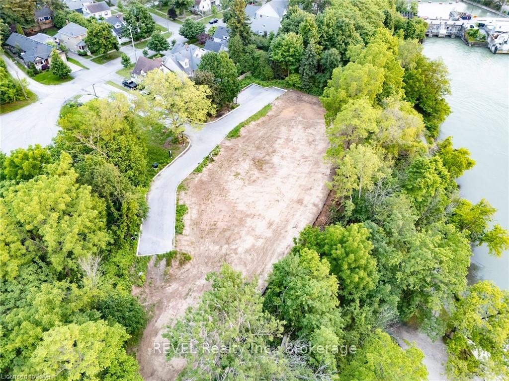 Photo 13 of Unit 5, 23 Michigan Avenue, St. Catharines, Port Dalhousie — HOMEH