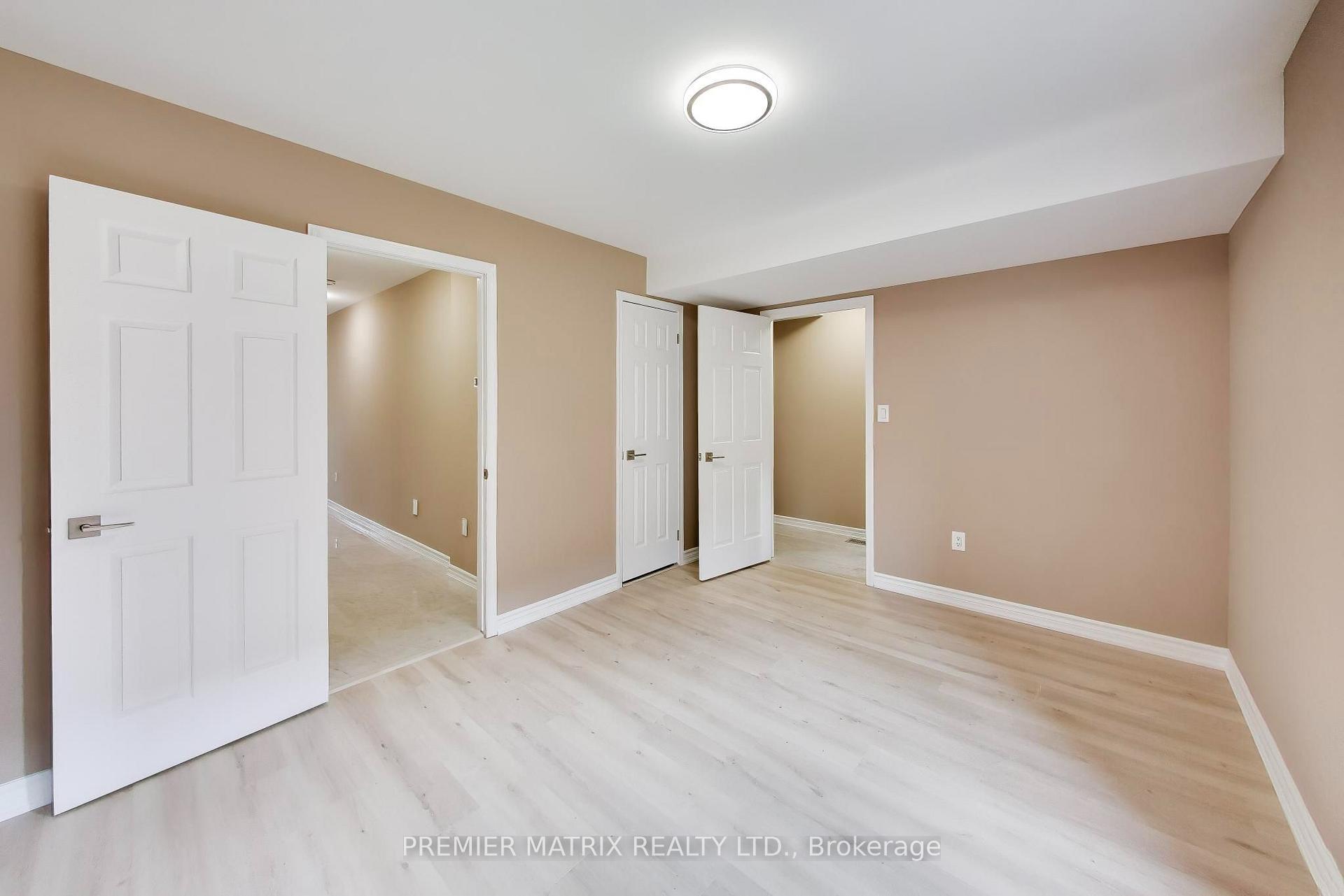 Photo 7 of 37 Shiff Crescent, Brampton, Heart Lake East — HOMEH
