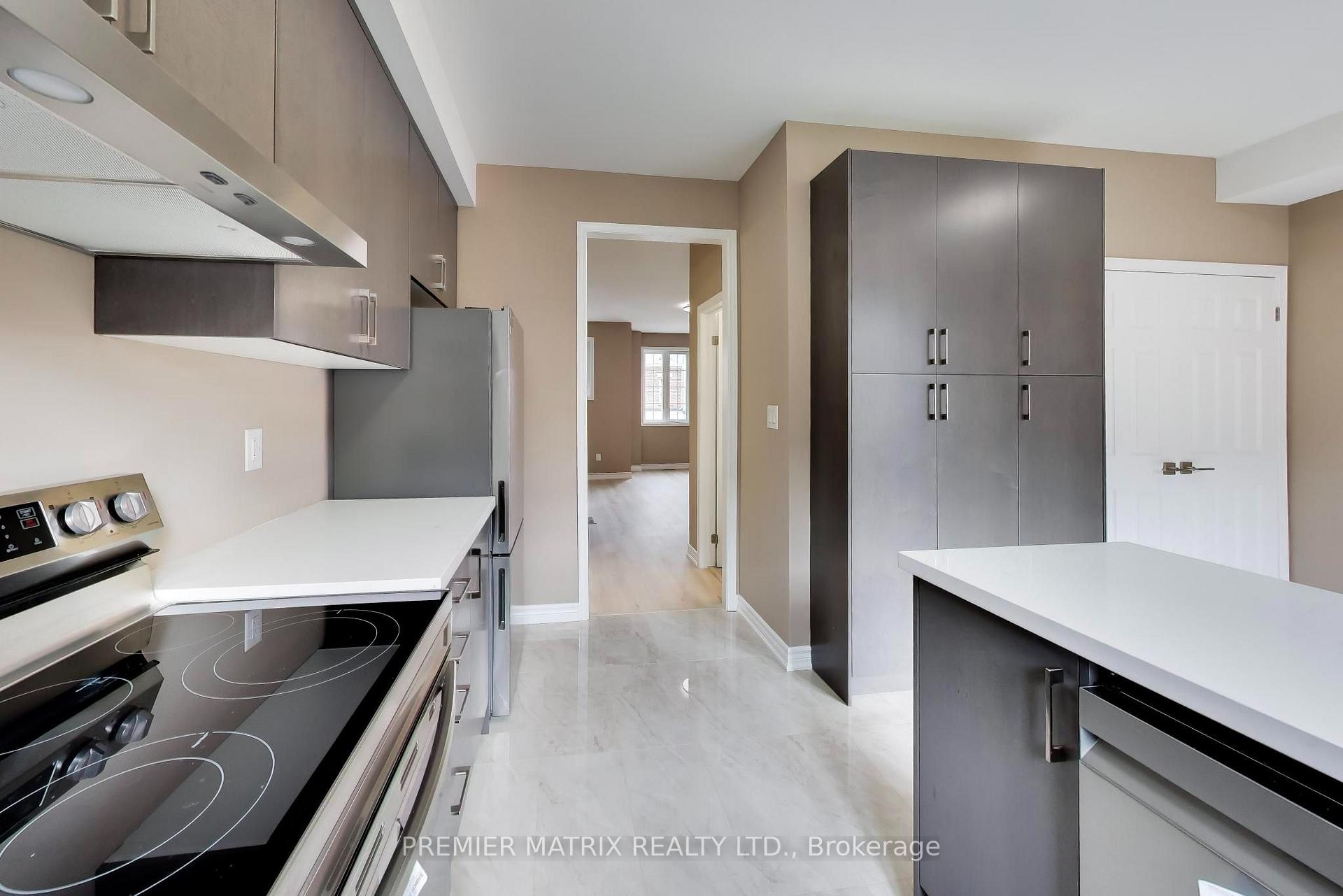 Photo 17 of 37 Shiff Crescent, Brampton, Heart Lake East — HOMEH