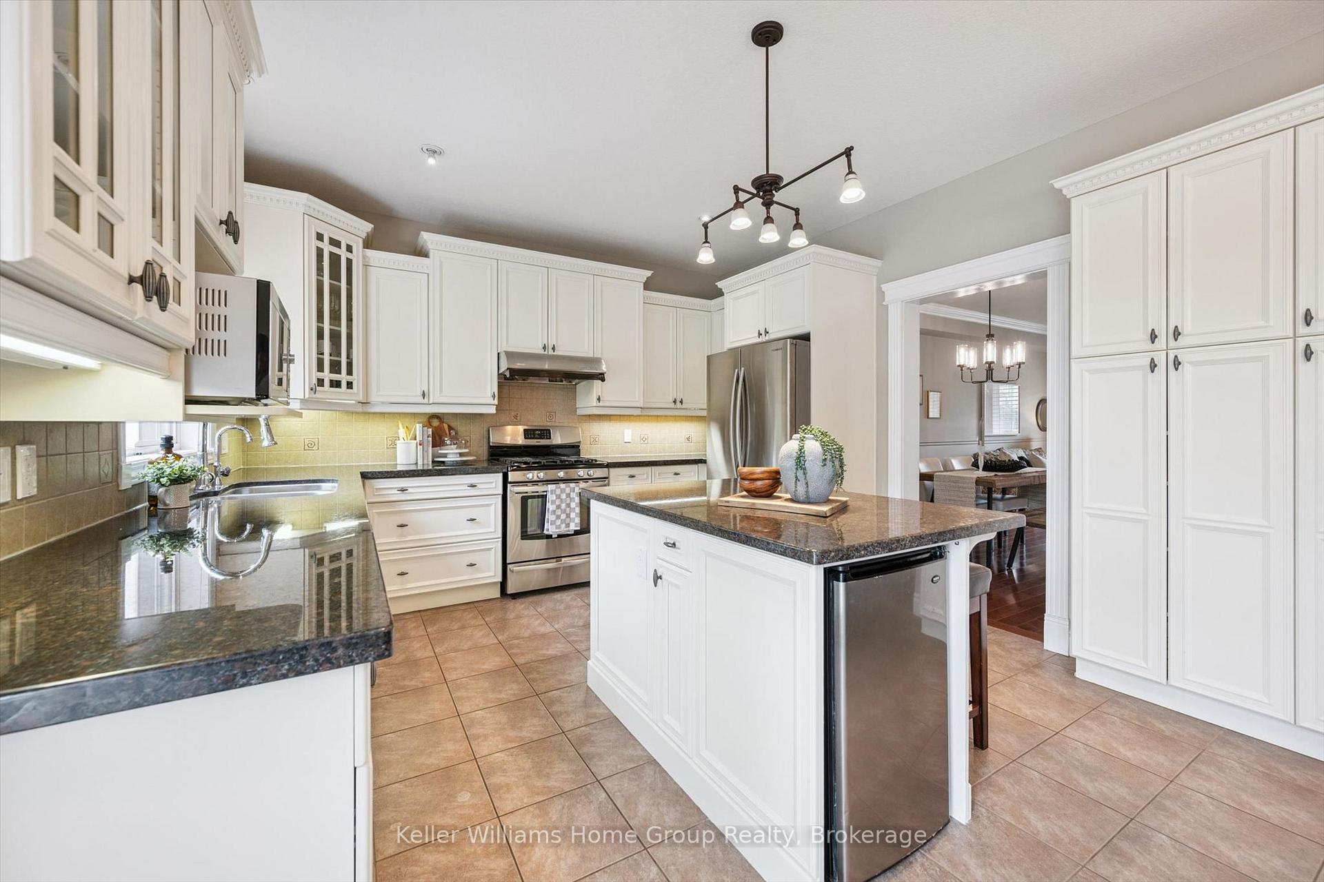 Photo 10 of 456 Kelso Drive, Waterloo, Conservation Meadows — HOMEH