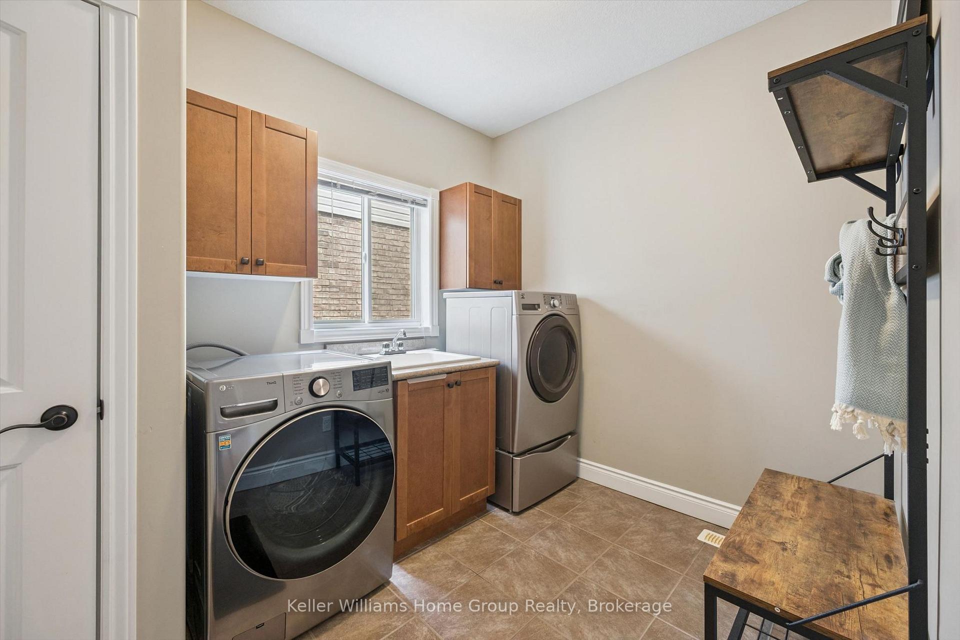 Photo 17 of 456 Kelso Drive, Waterloo, Conservation Meadows — HOMEH