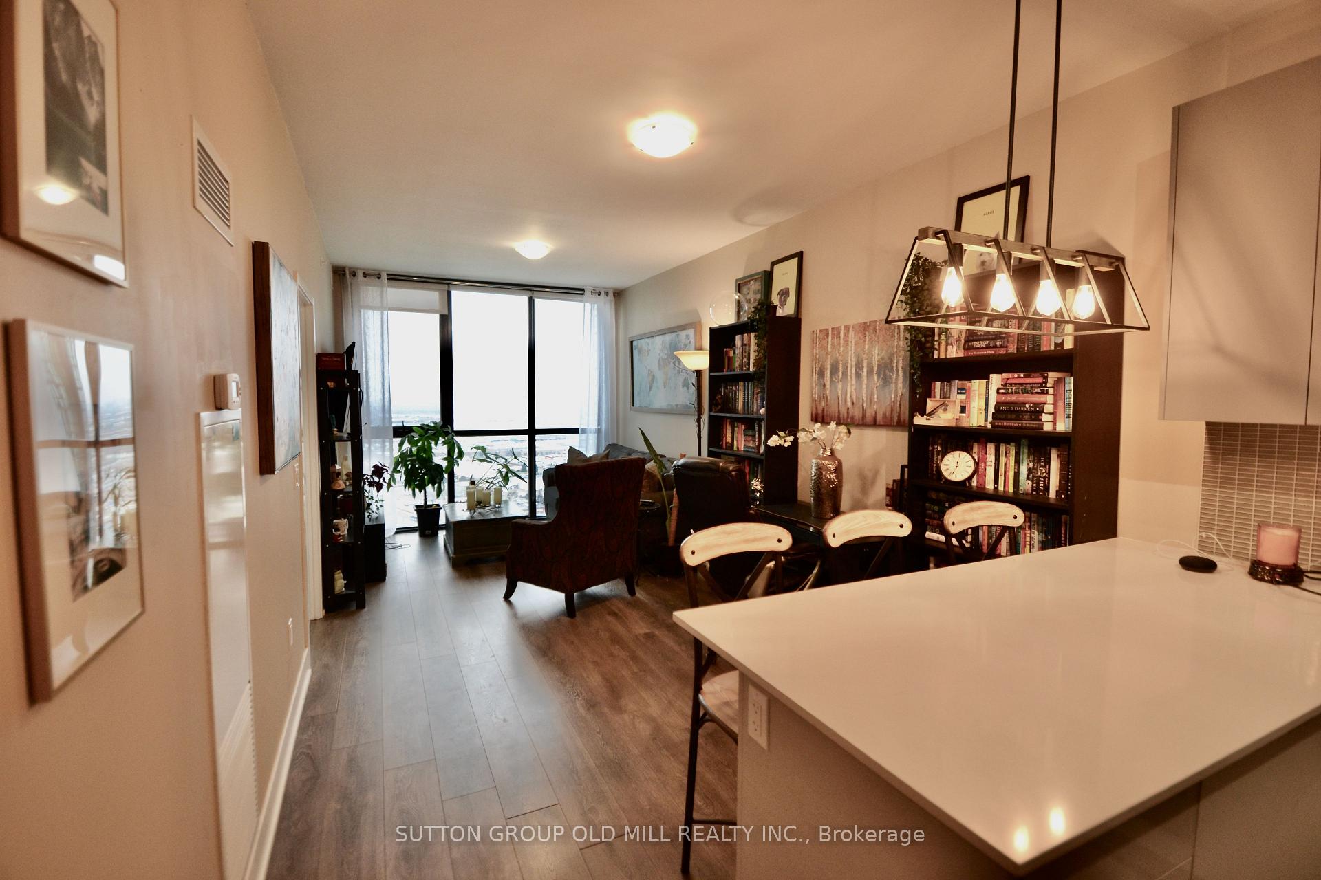 Photo 10 of Unit 2510, 2916 Highway 7, Vaughan, Concord — HOMEH