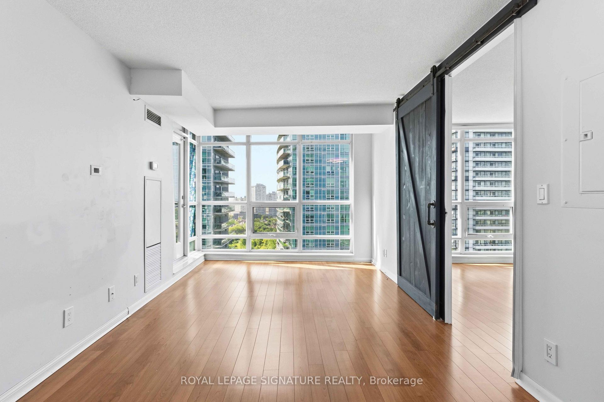 Photo 10 of Unit 1812, 185 Legion Road N, Etobicoke, Mimico — HOMEH
