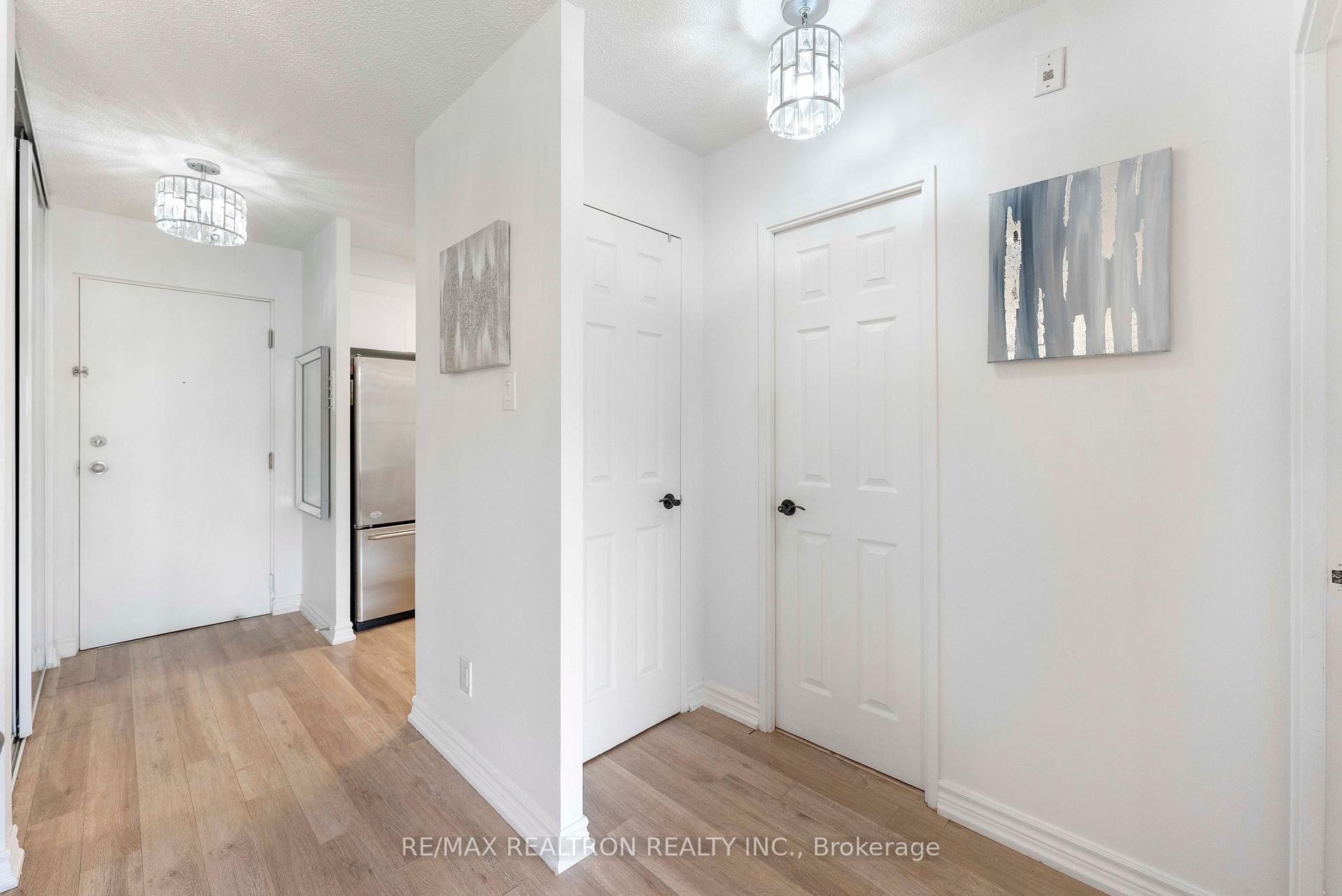 Photo 10 of Unit 315, 155 Riverglen Drive, Georgina, Keswick South — HOMEH