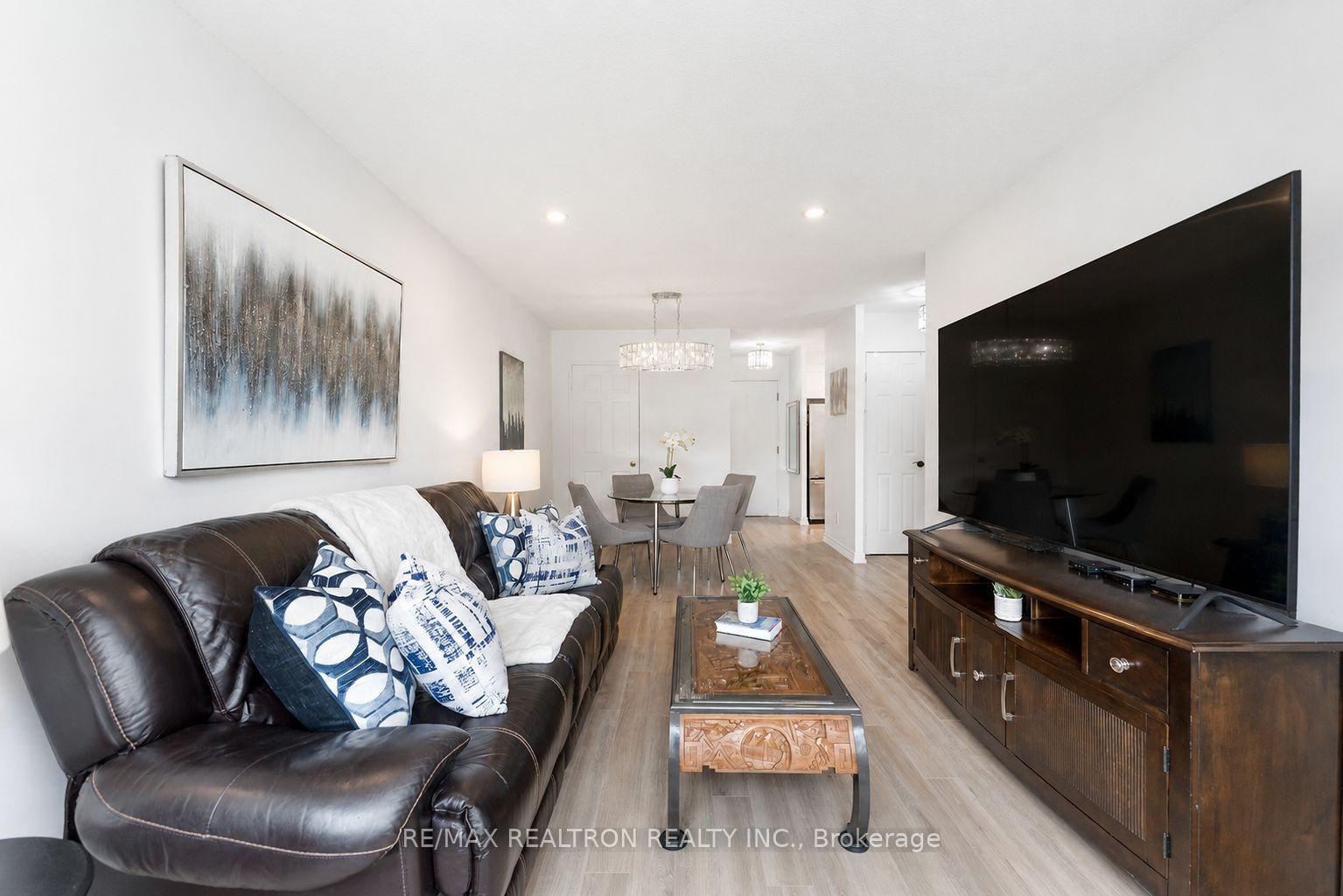 Photo 16 of Unit 315, 155 Riverglen Drive, Georgina, Keswick South — HOMEH
