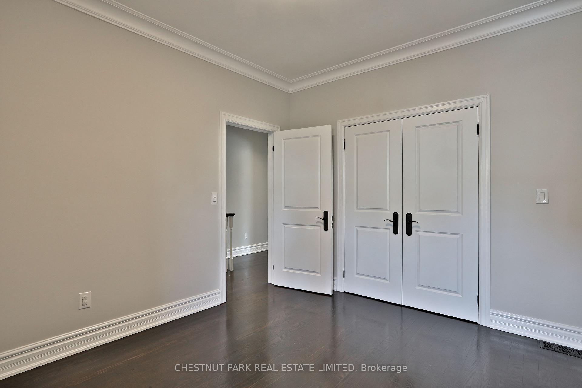Photo 11 of 29 Draper Street, Toronto, Waterfront Communities — HOMEH