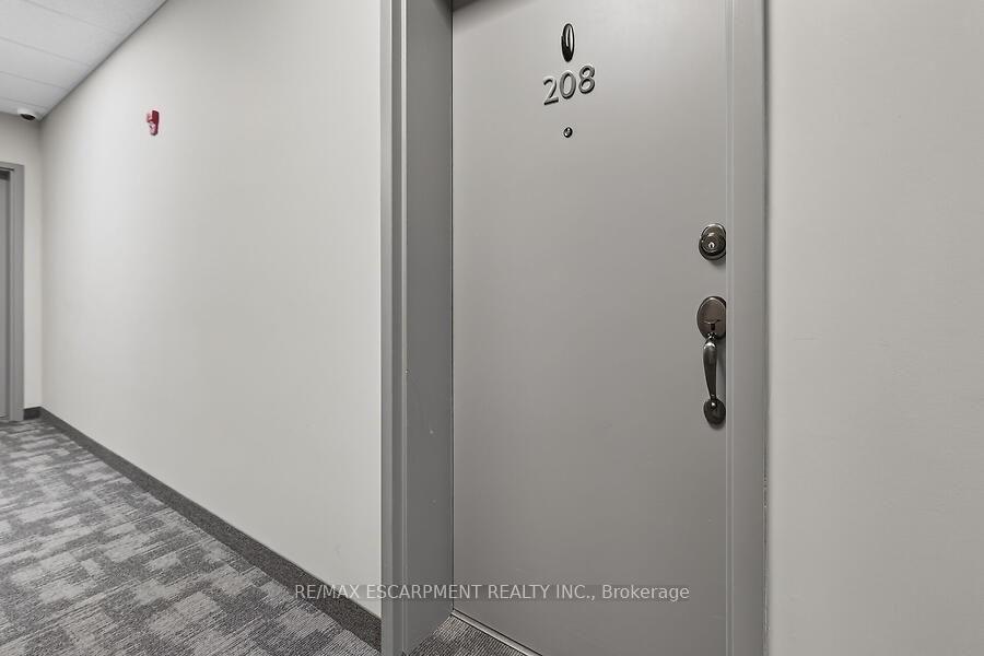 Photo 5 of Unit 208, 2605 Binbrook Road, Hamilton, Binbrook — HOMEH