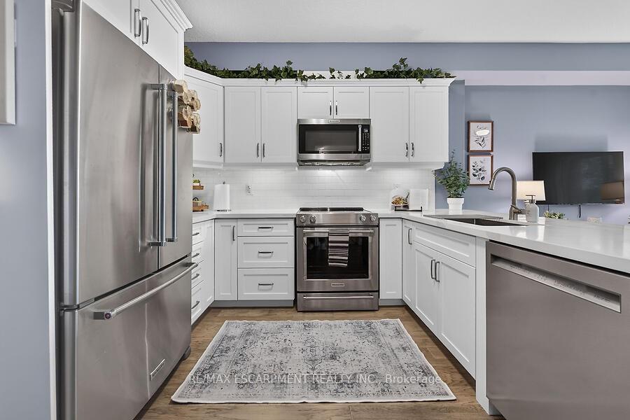 Photo 8 of Unit 208, 2605 Binbrook Road, Hamilton, Binbrook — HOMEH