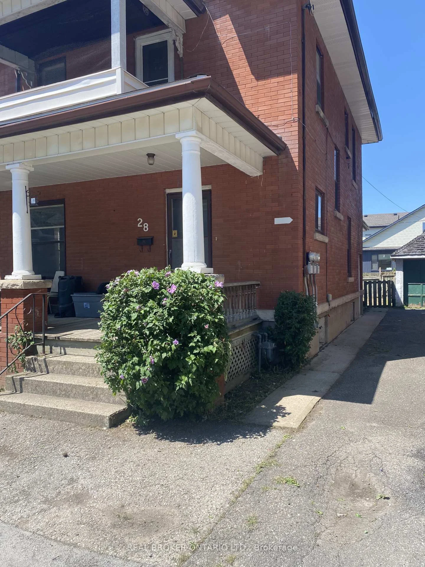 Photo 1 of 28 Grove Street, Welland, Welland Downtown — HOMEH