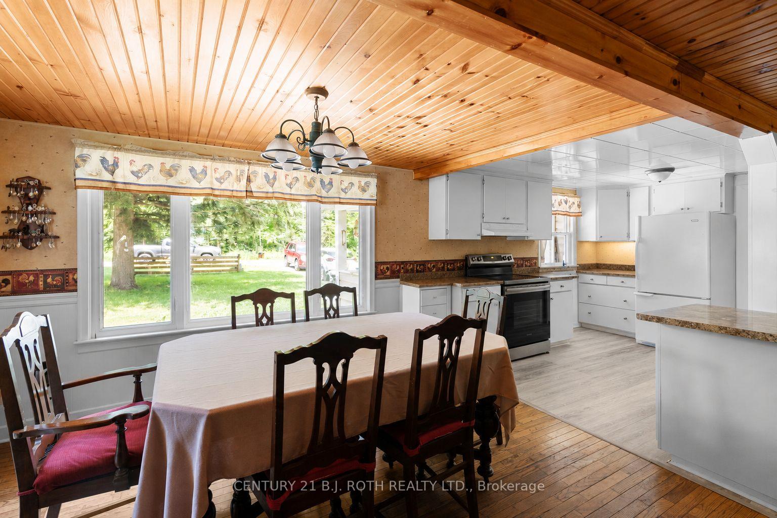 Photo 4 of 30 Mcleish Drive, Kawartha Lakes, Dalton — HOMEH