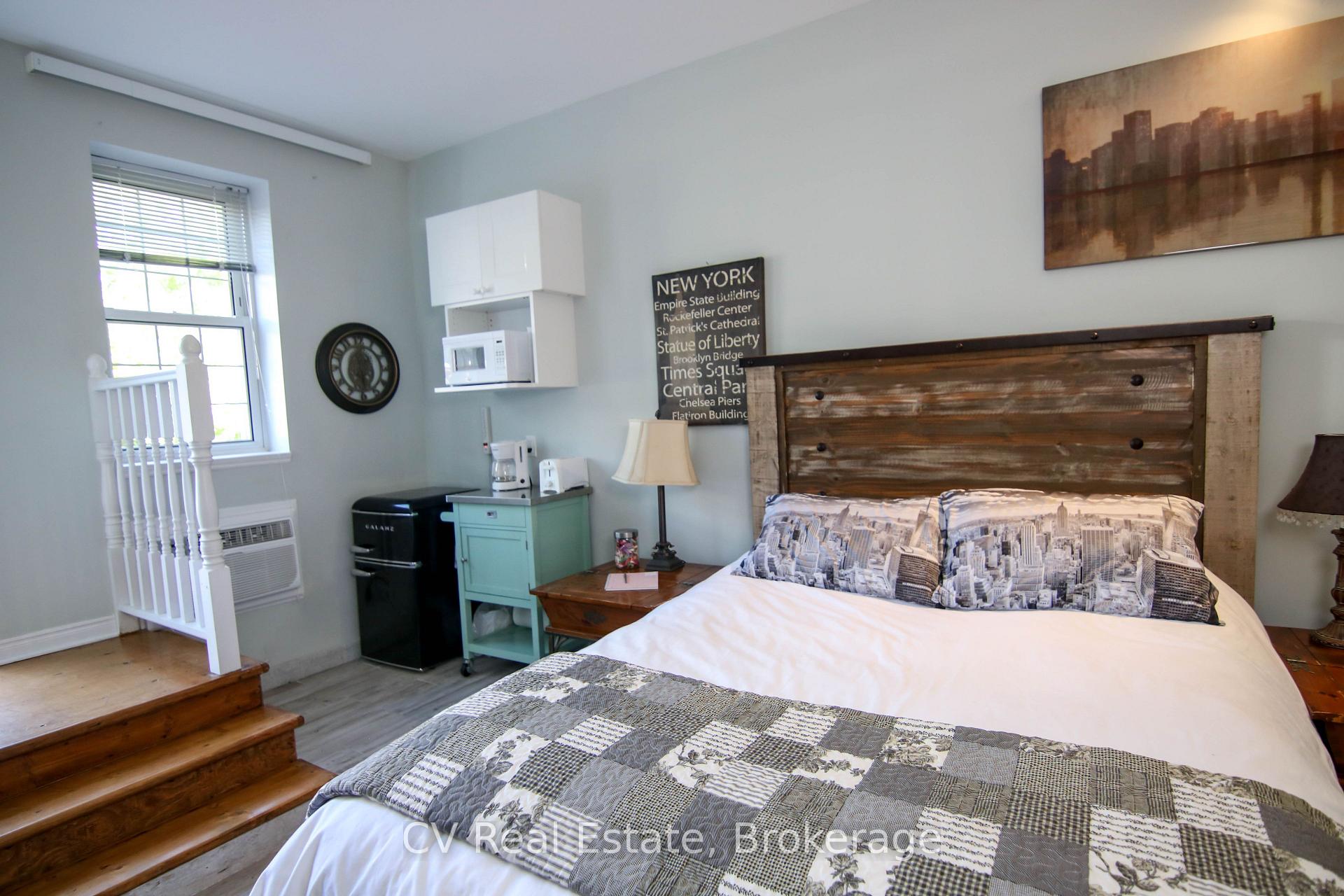 Photo 5 of Unit 154, 2 Mahaffy Court, Bracebridge — HOMEH