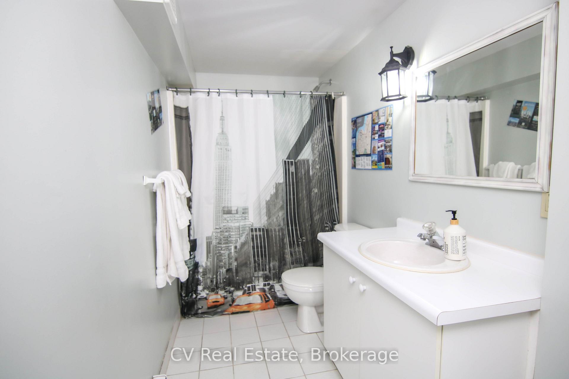 Photo 10 of Unit 154, 2 Mahaffy Court, Bracebridge — HOMEH