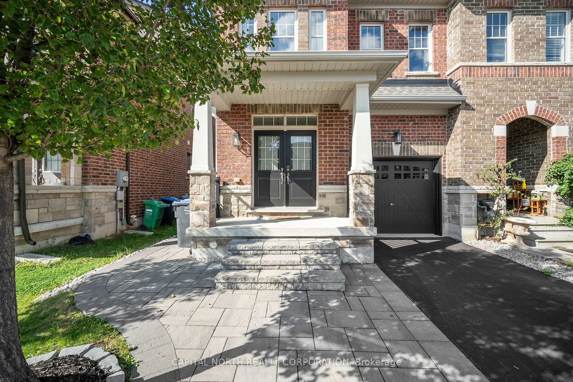 Photo 3 of 10 Tormore Road, Caledon, Bolton East — HOMEH