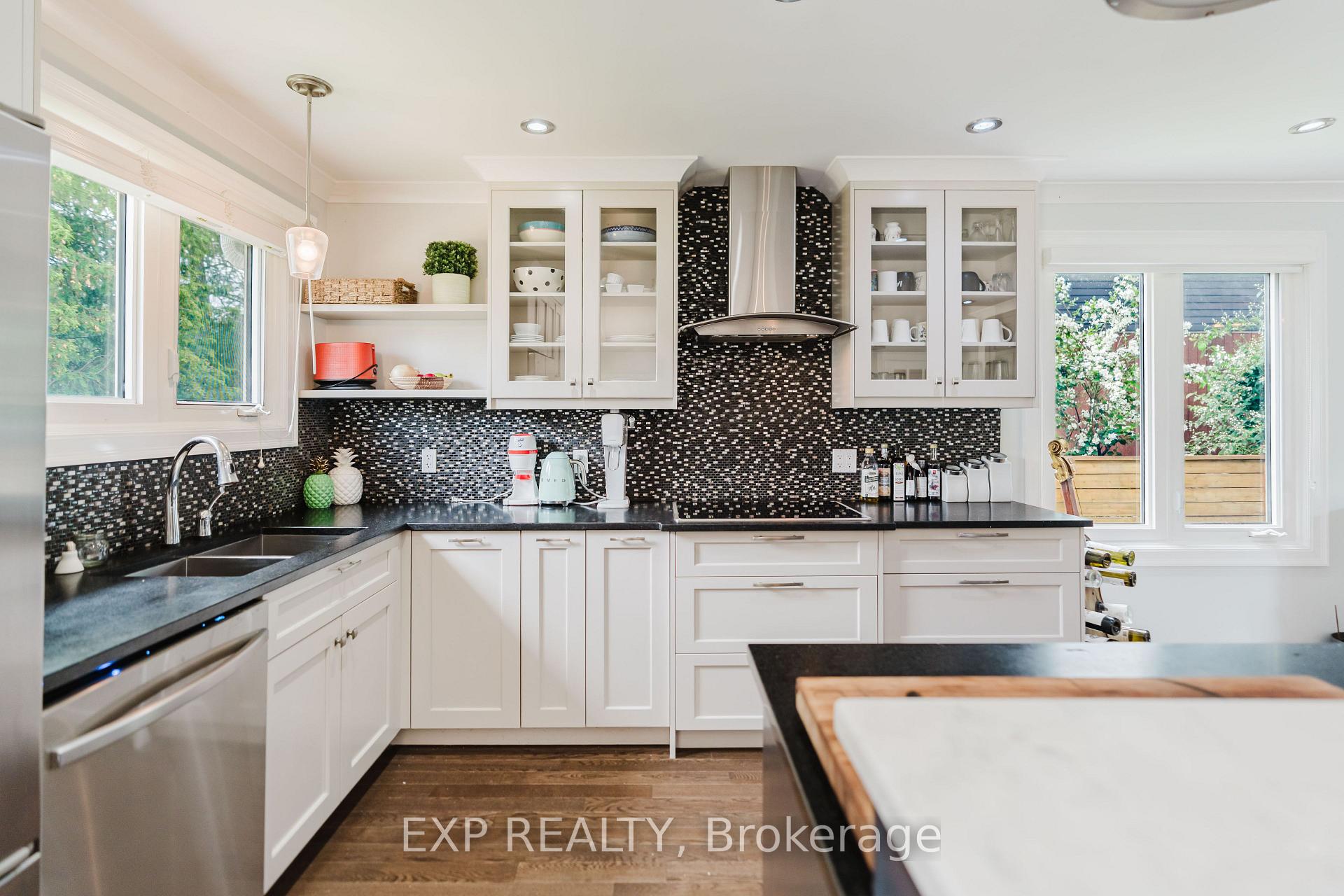 Photo 15 of 2136 Fillmore Crescent, Ottawa, Beacon Hill North — HOMEH