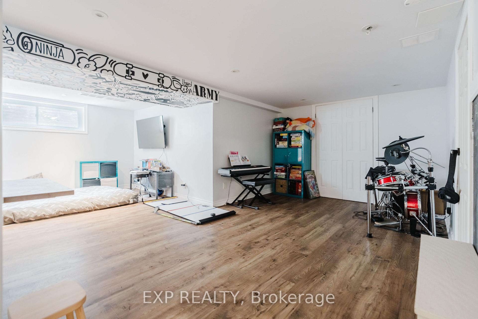 Photo 29 of 2136 Fillmore Crescent, Ottawa, Beacon Hill North — HOMEH
