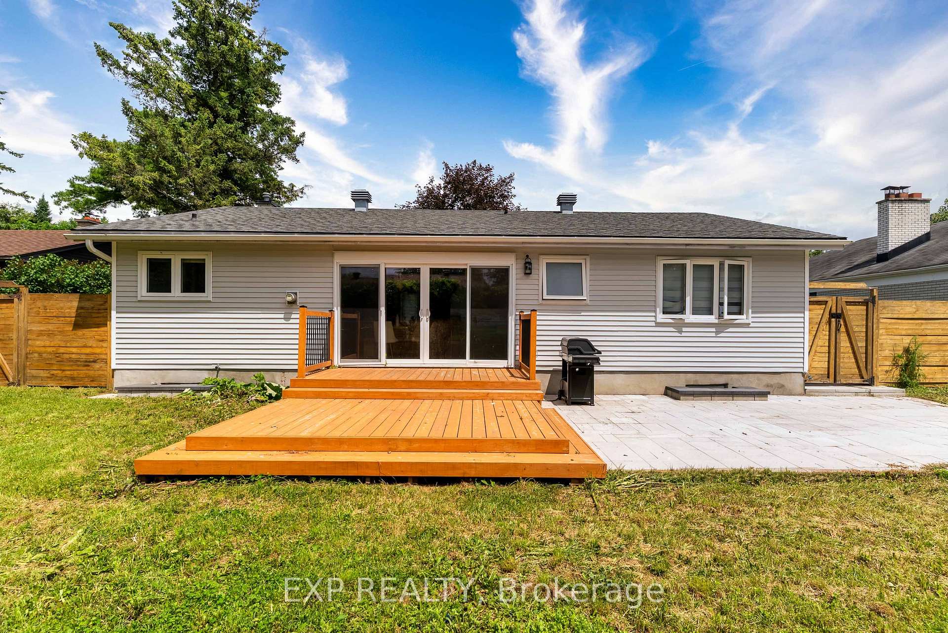 Photo 35 of 2136 Fillmore Crescent, Ottawa, Beacon Hill North — HOMEH