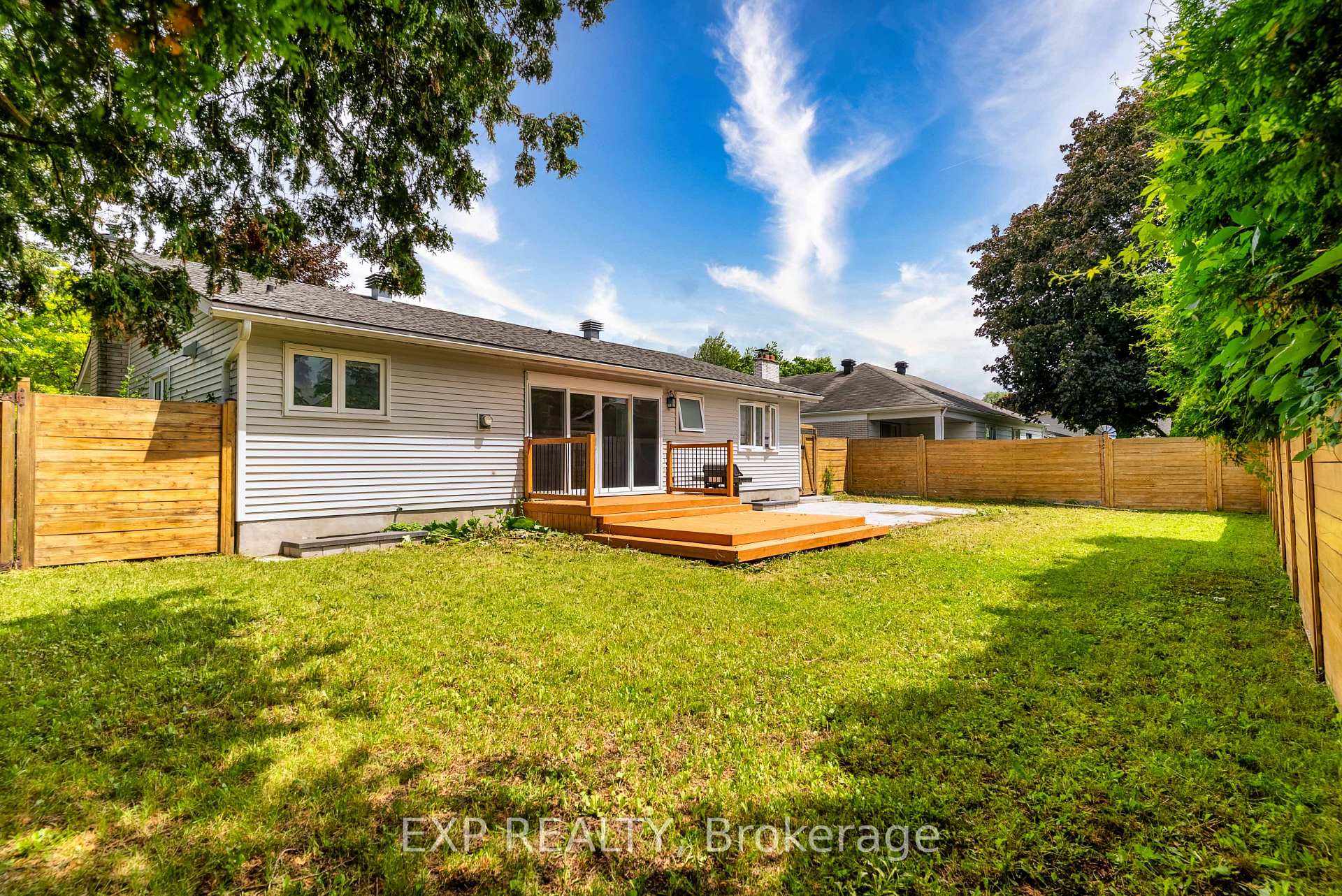Photo 36 of 2136 Fillmore Crescent, Ottawa, Beacon Hill North — HOMEH
