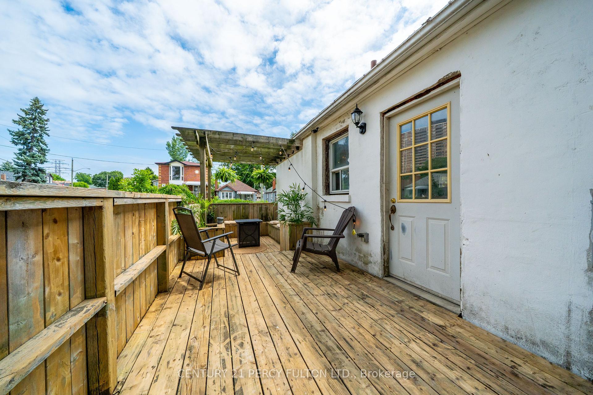 Photo 14 of 74 St. Dunstan Drive, Scarborough, Oakridge — HOMEH
