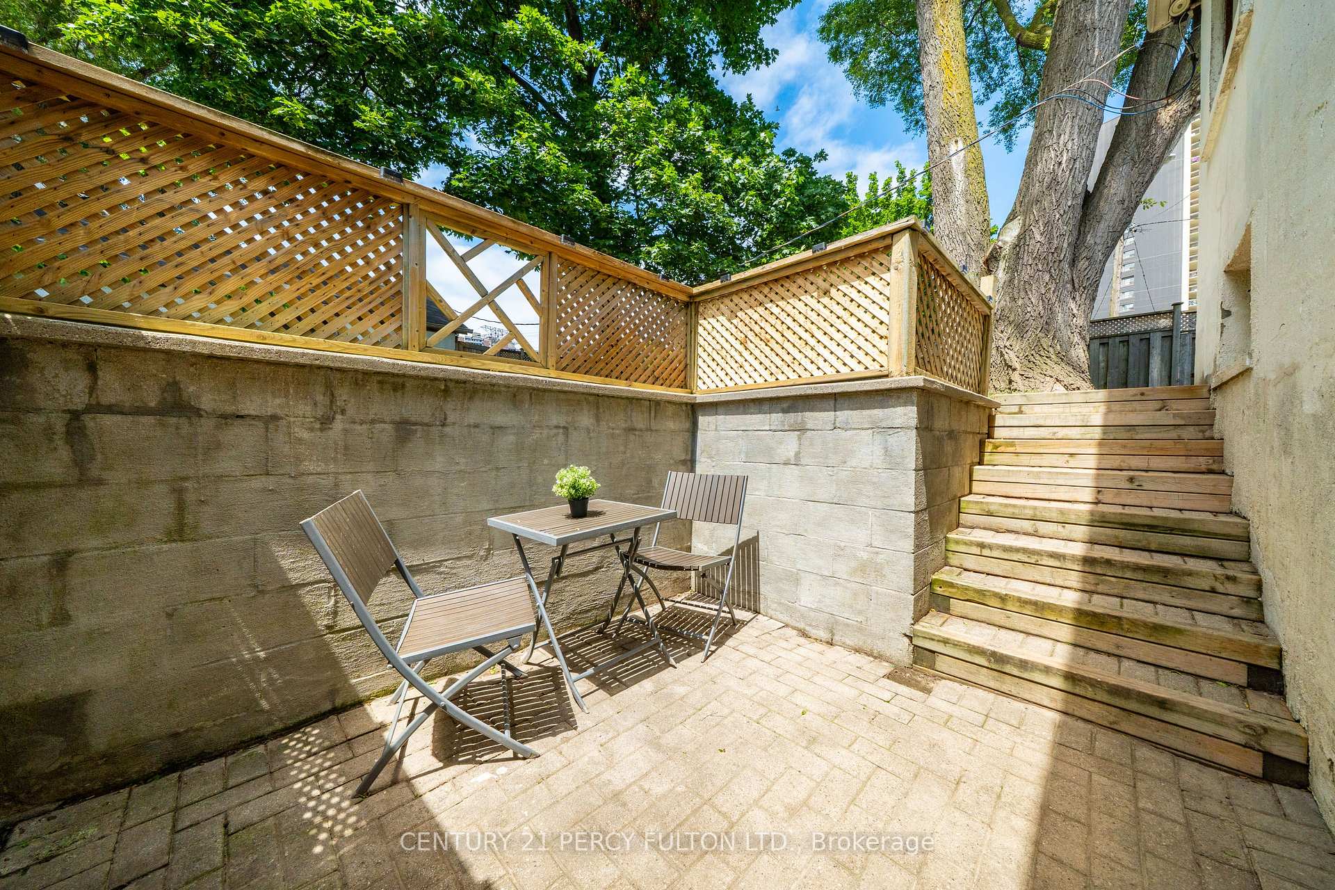 Photo 21 of 74 St. Dunstan Drive, Scarborough, Oakridge — HOMEH