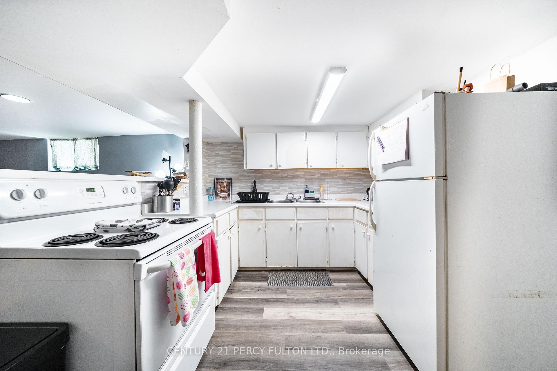 Photo 24 of 74 St. Dunstan Drive, Scarborough, Oakridge — HOMEH