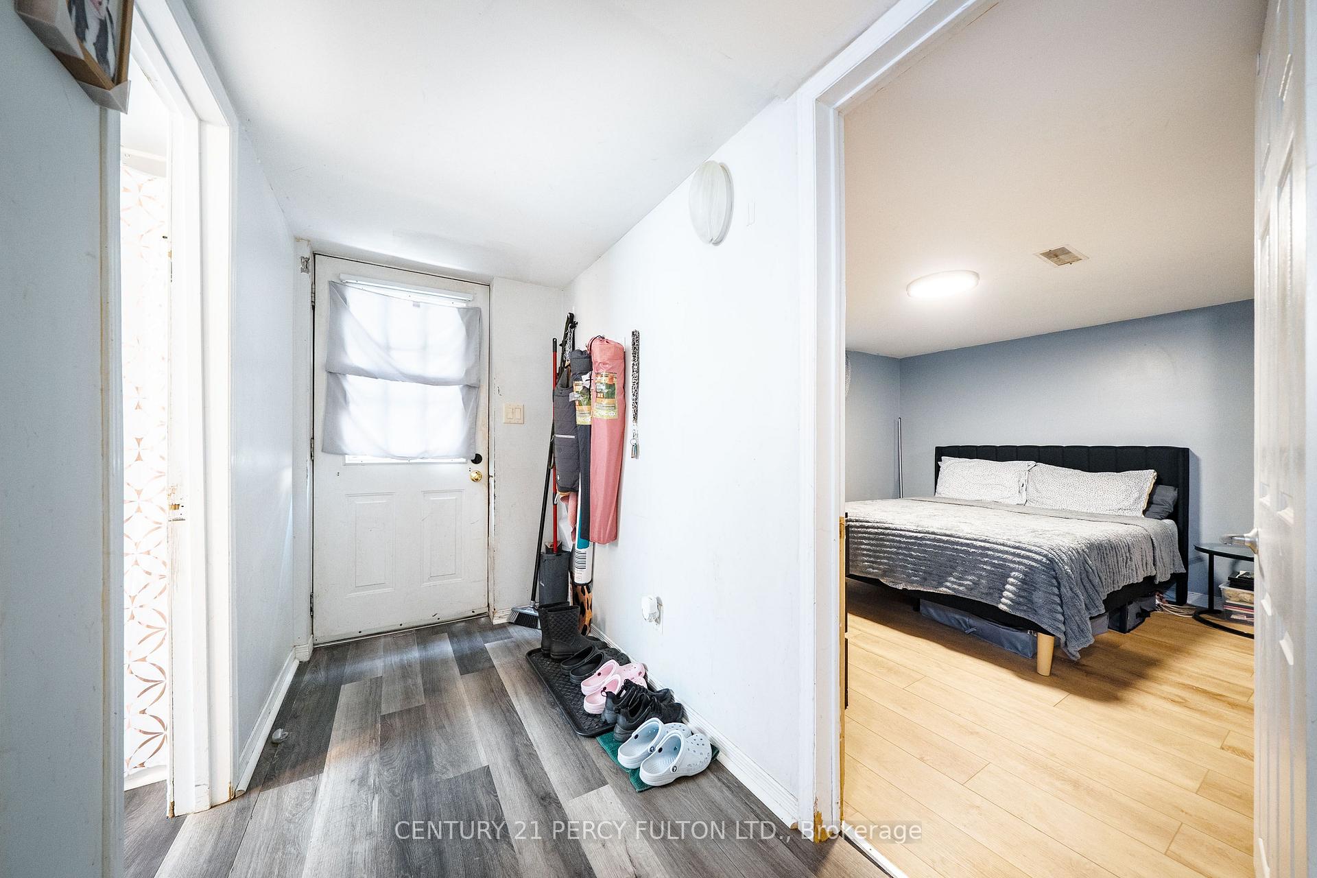 Photo 25 of 74 St. Dunstan Drive, Scarborough, Oakridge — HOMEH